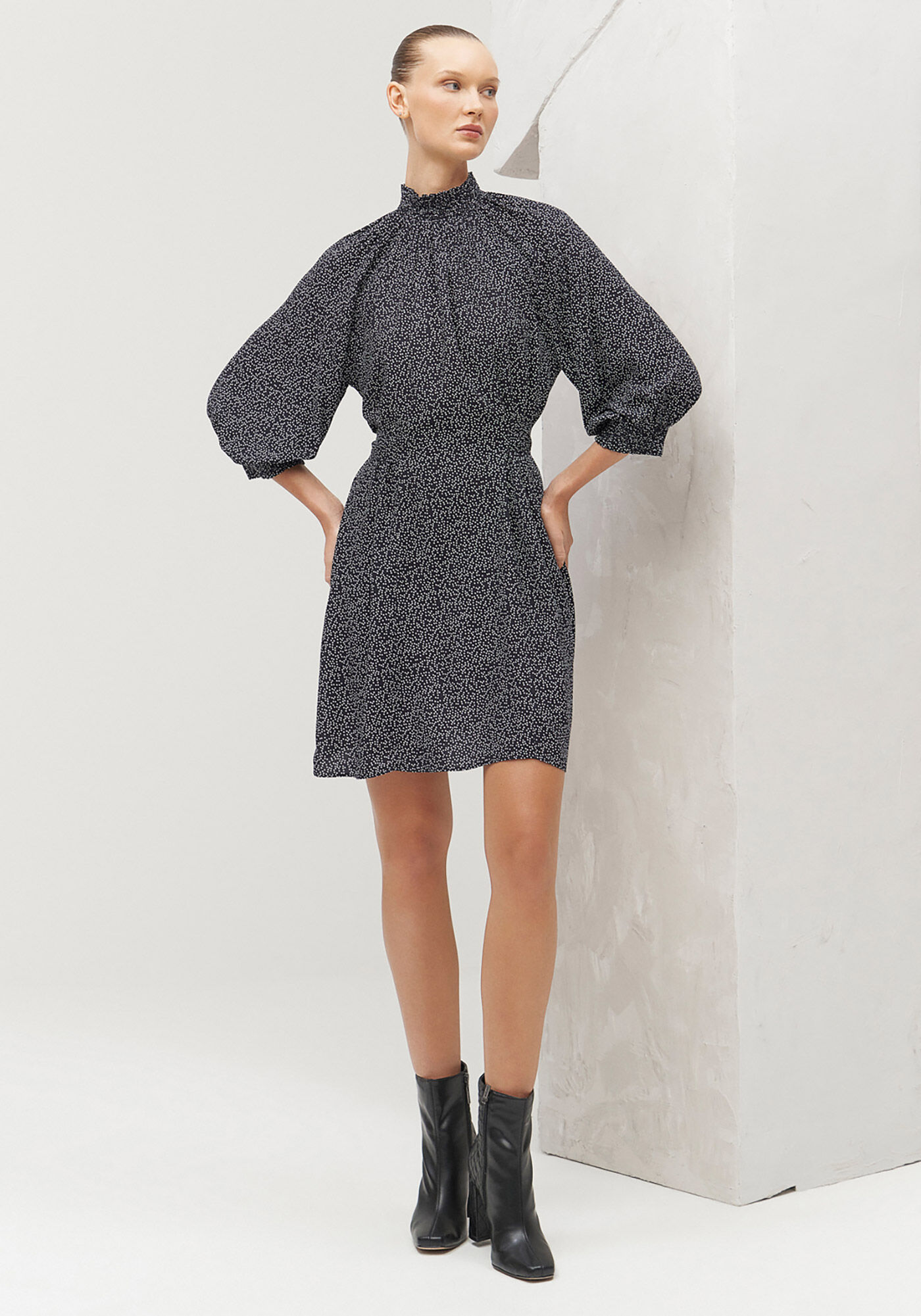 Vestido Curto Estampado com Manga Bufante, DOTS, large.