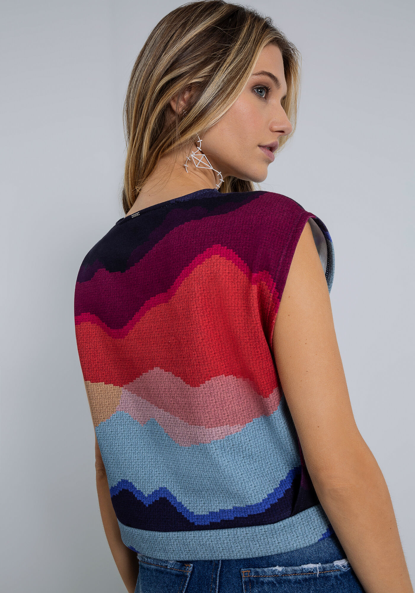 Blusa sem Manga em Moletom Estampado, , large.