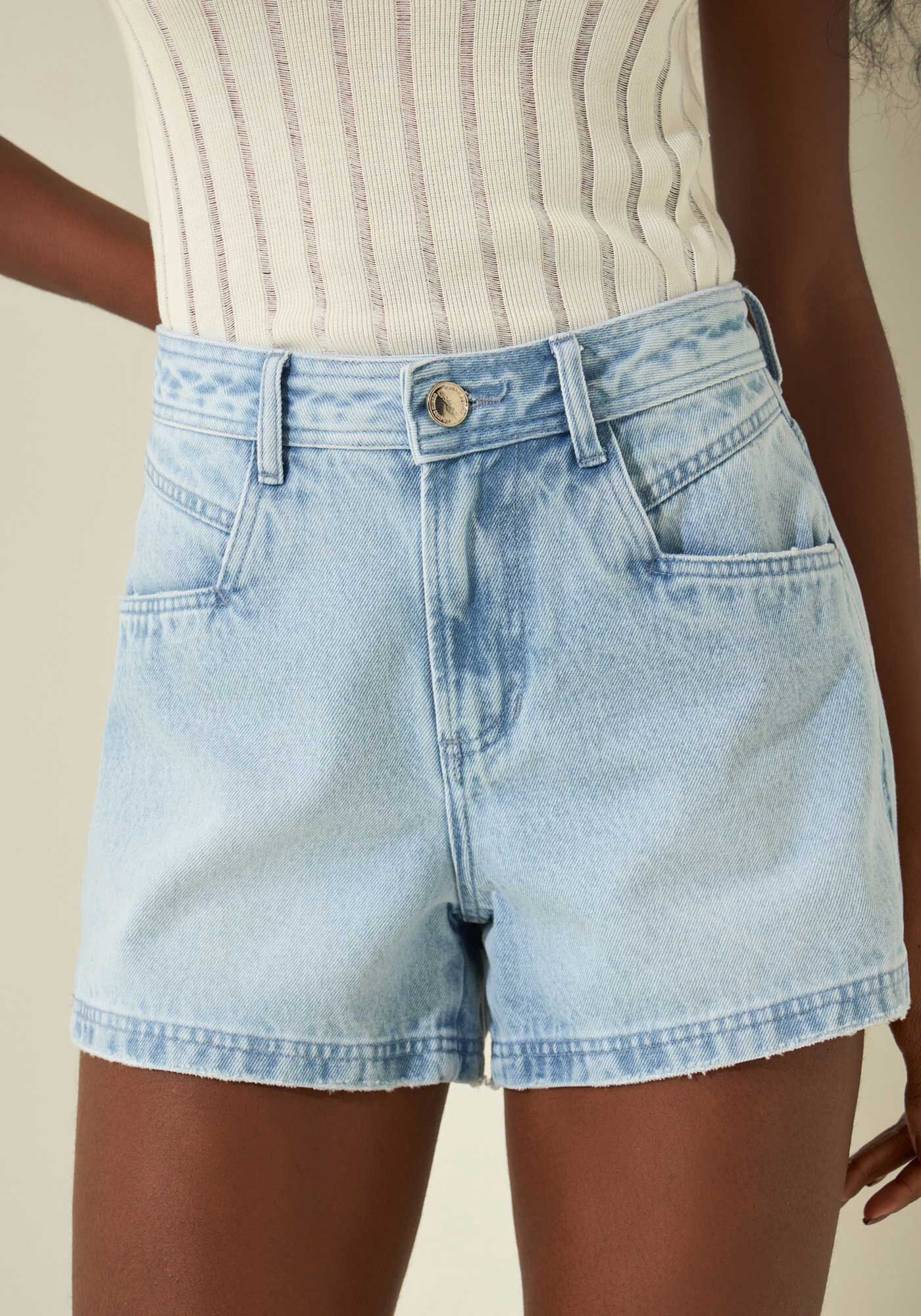 Shorts Jeans Com Cintura M&eacute;dia Linha A, JEANS, large.