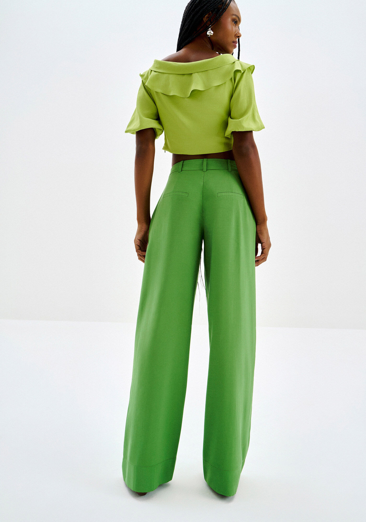 Cal&ccedil;a Wide Leg Alfaiataria com Detalhe Lapela, , large.