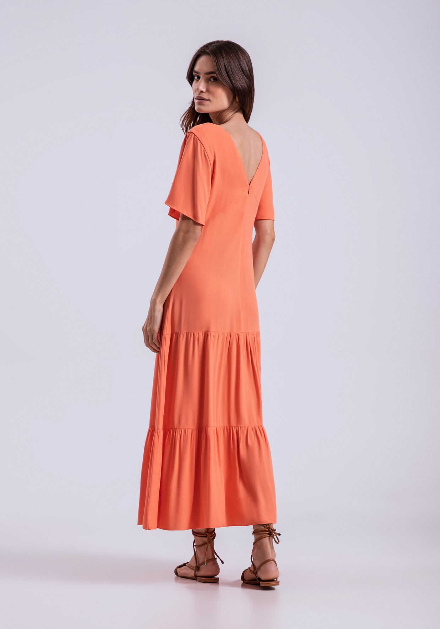 Vestido Midi Crepe com Detalhe Decote, , large.