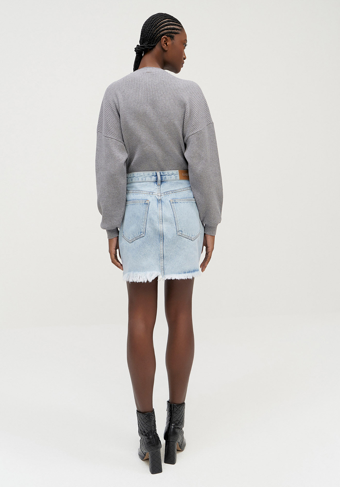 Saia Jeans Curta Cintura Alta com Bordado, JEANS, large.