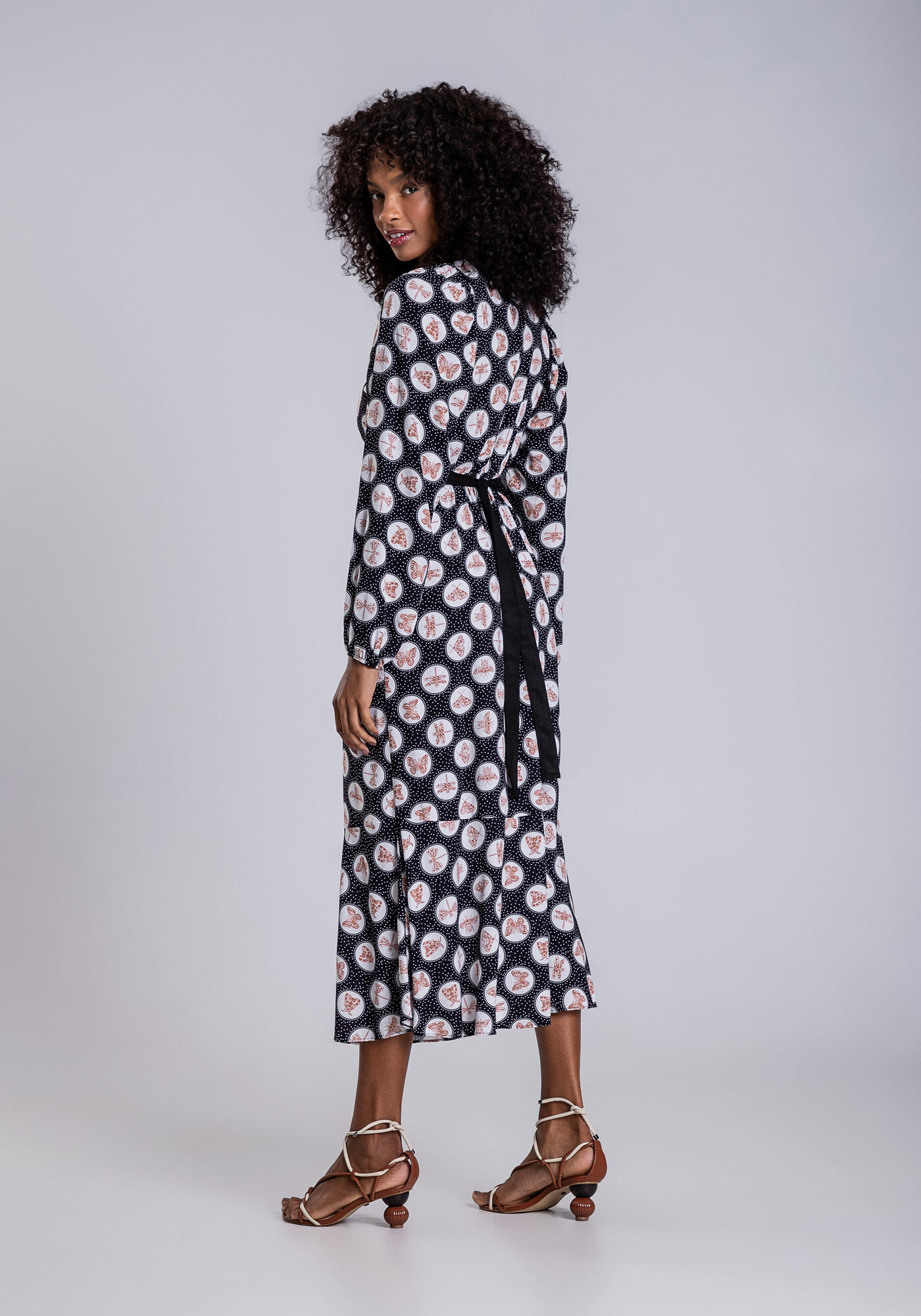 Vestido Midi em Viscose com Cinto Bordado, , large.