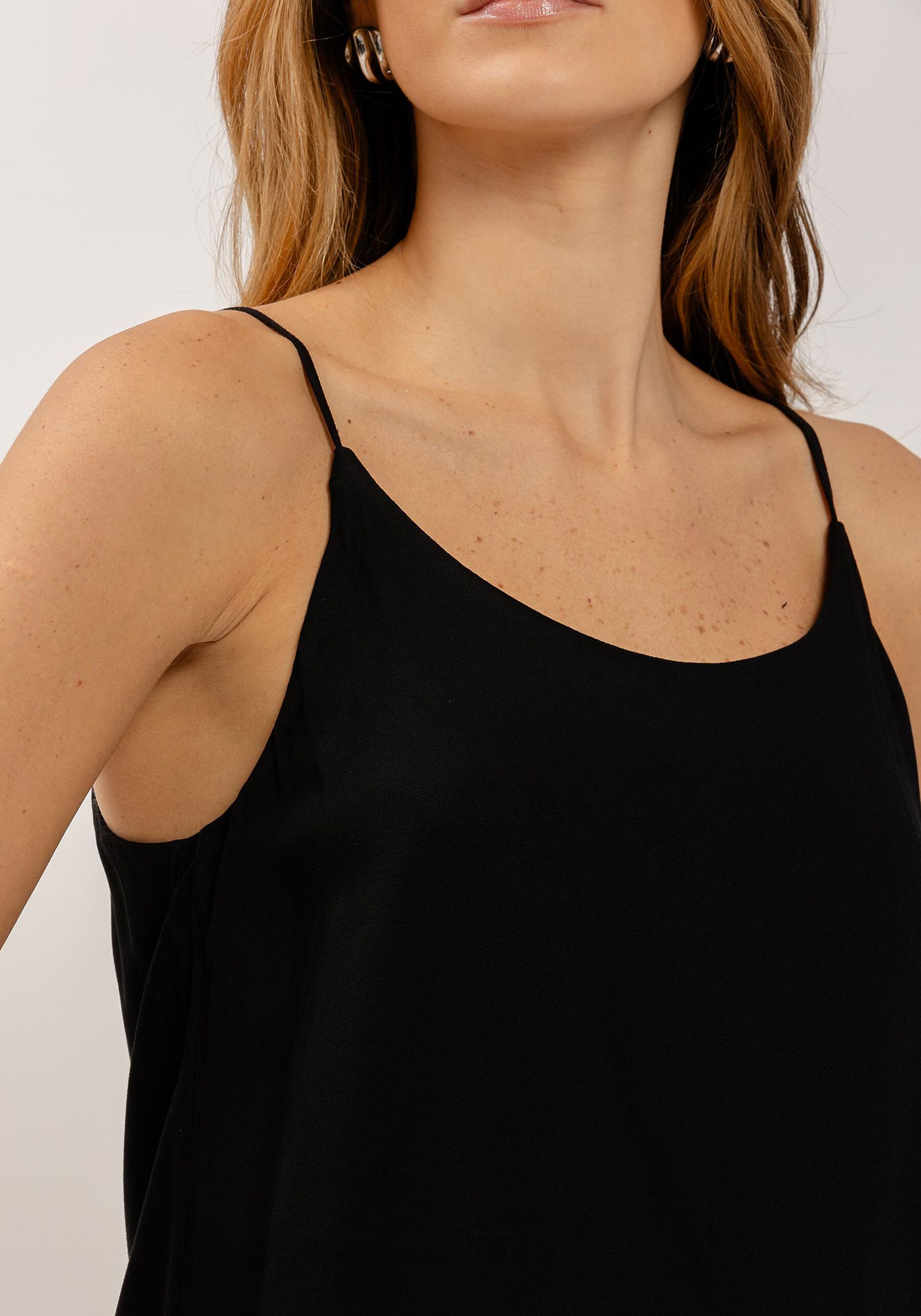 Blusa com Alças em Viscose Minimal, . Blusa com Alças em Viscose Minimal, , large.
