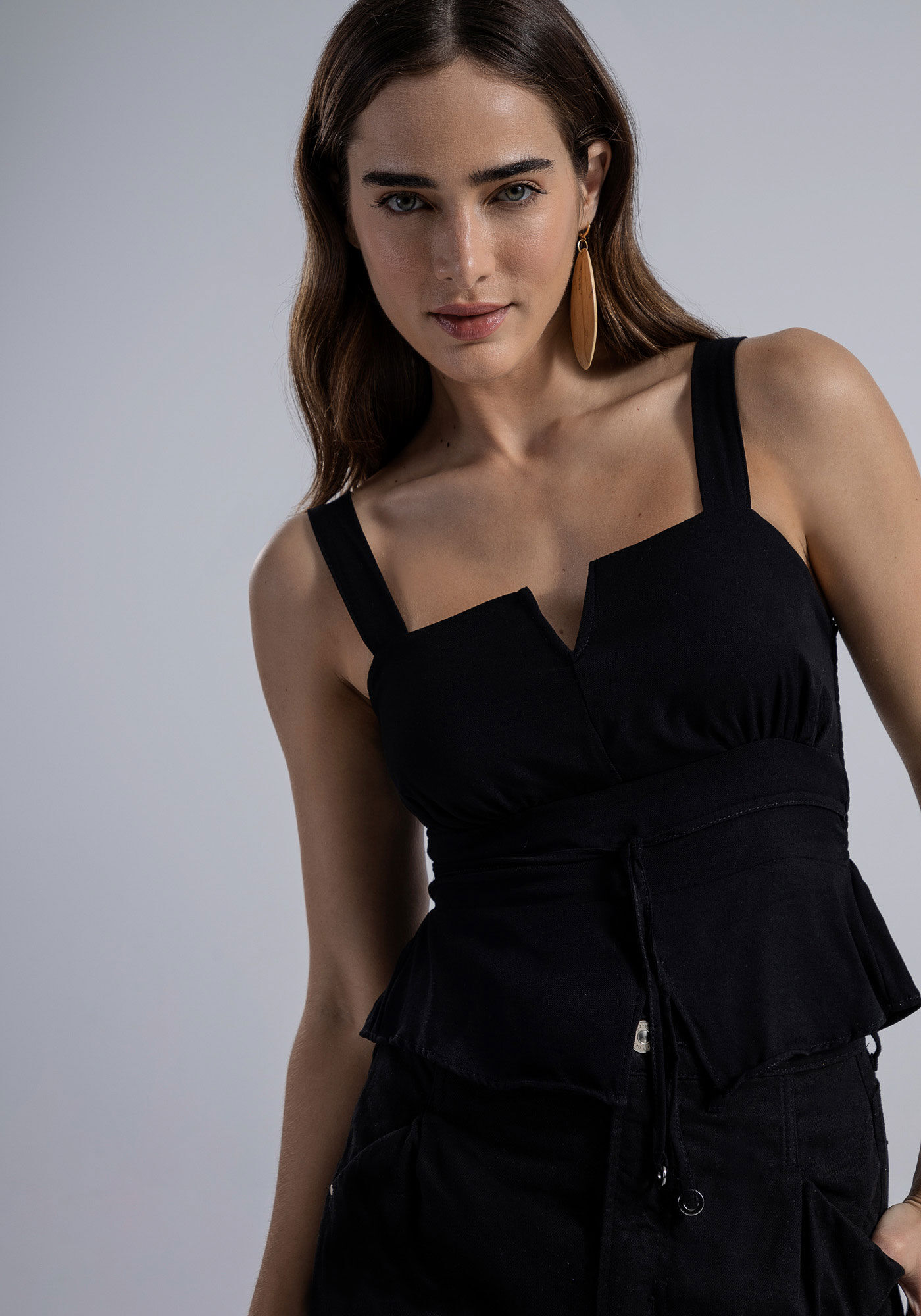 Blusa Decote Reto em Viscose com Amarra&ccedil;&atilde;o, , large.