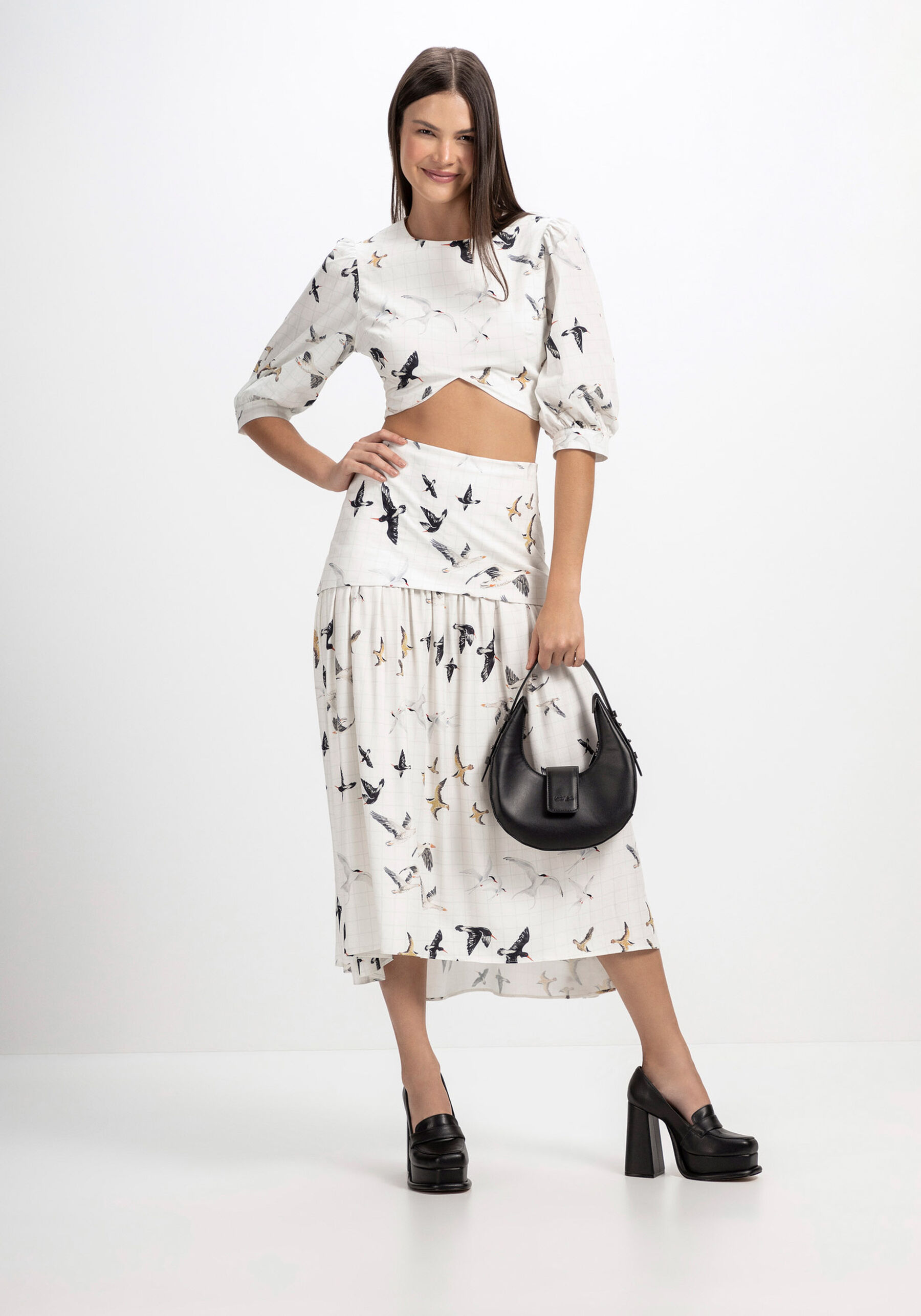 Saia Midi Estampada em Crepe com Sobreposição, PASSAROS. Saia Midi Estampada em Crepe com Sobreposição, PASSAROS, large.