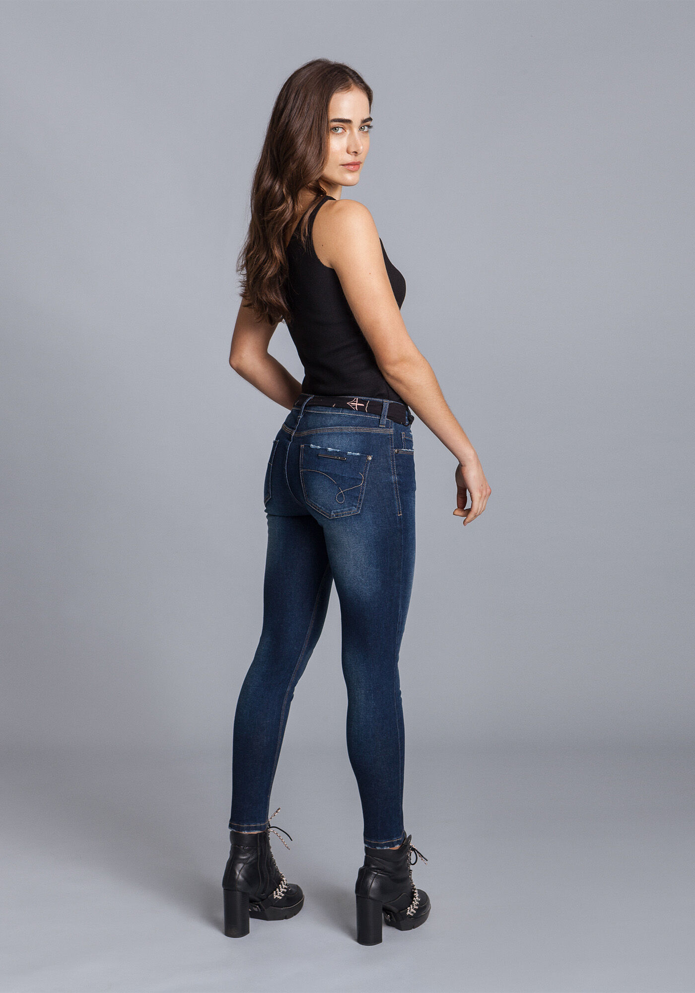 Cal&ccedil;a Jeans Skinny Cropped Cinto Elastic, , large.