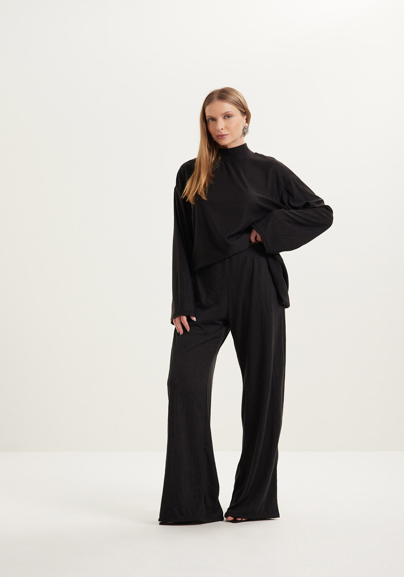 Cal&ccedil;a Pantalona De Cintura Alta Em Malha R&uacute;stica, PRETO, large.