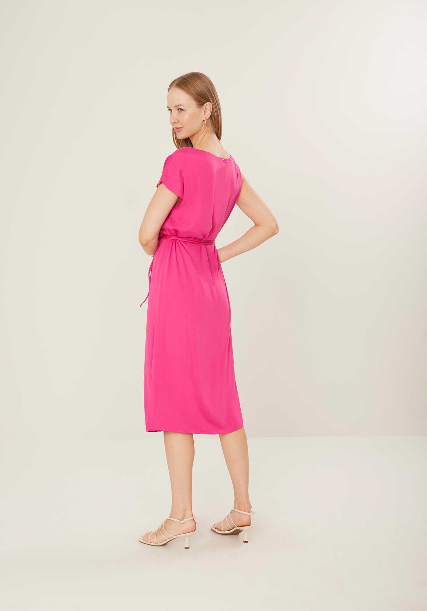 Vestido Midi Assim&eacute;trico com Cinto, , large.