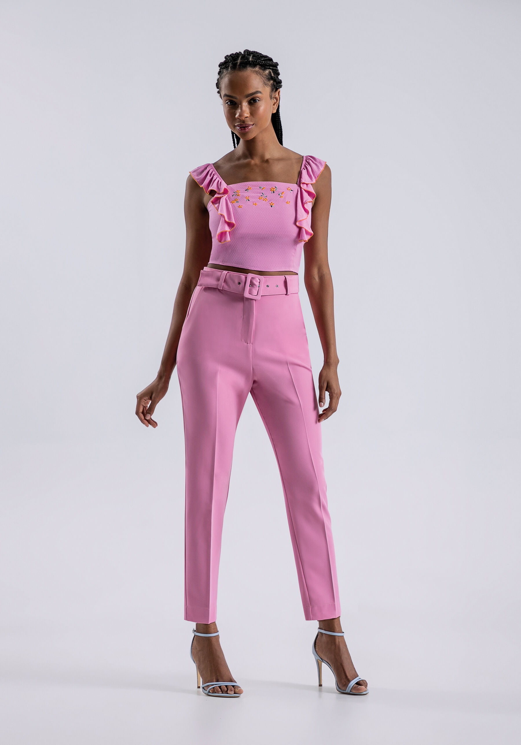 Blusa Cropped com Babados e Bordado, . Blusa Cropped com Babados e Bordado, , large.