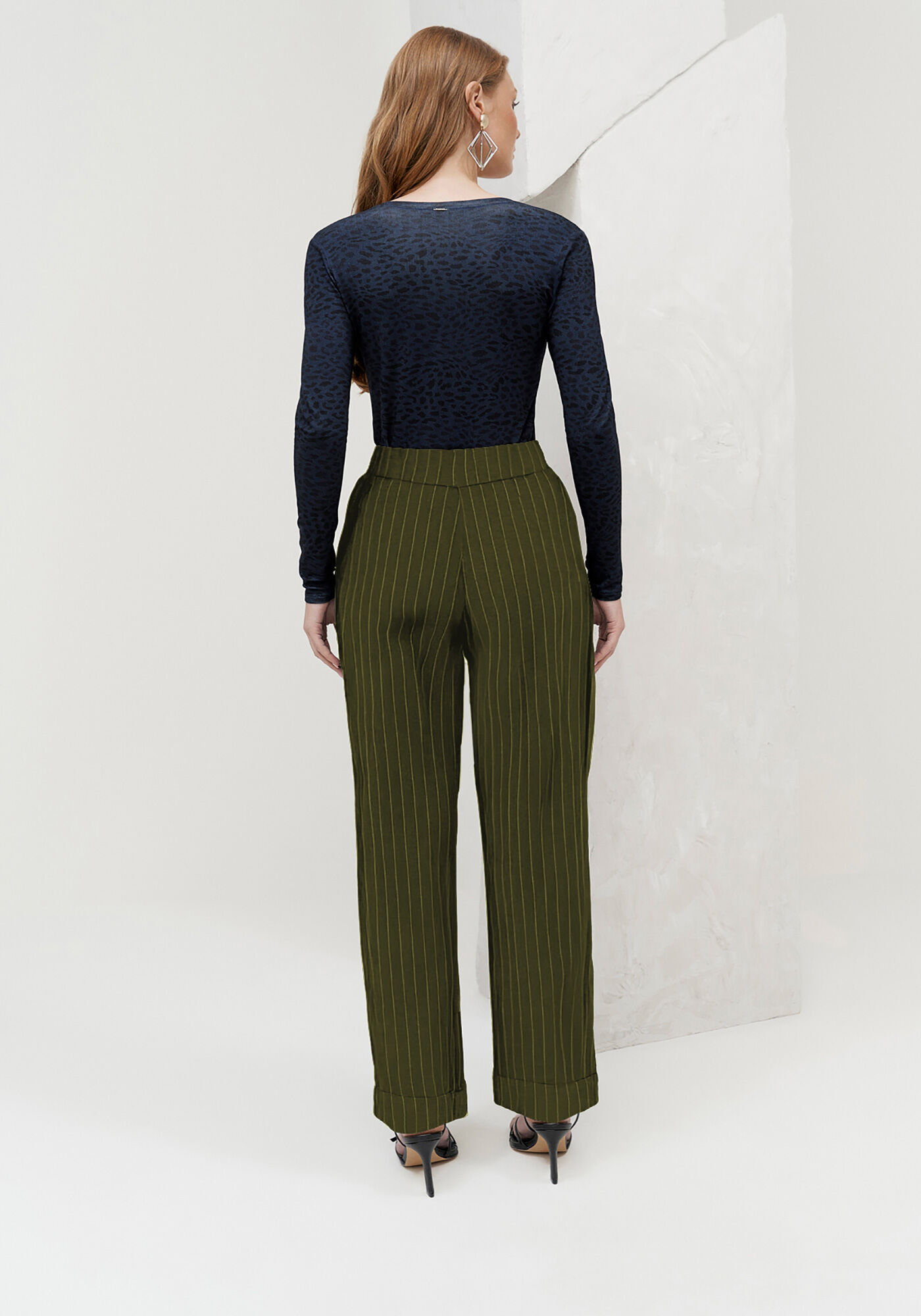 Cal&ccedil;a Reta em Viscose Estampada, , large.