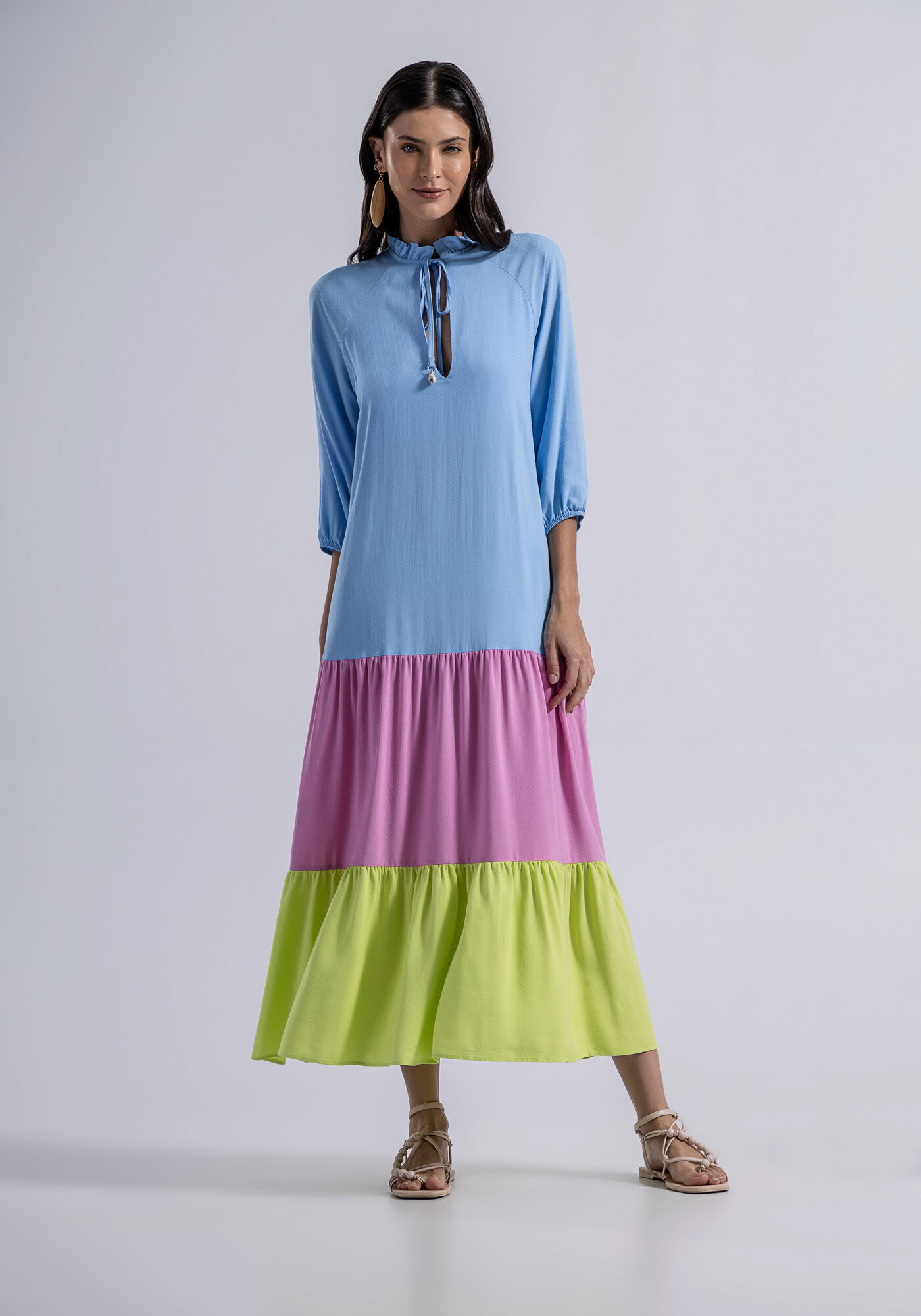 Vestido Midi Manga 3/4 em Viscose com Babados, , large.