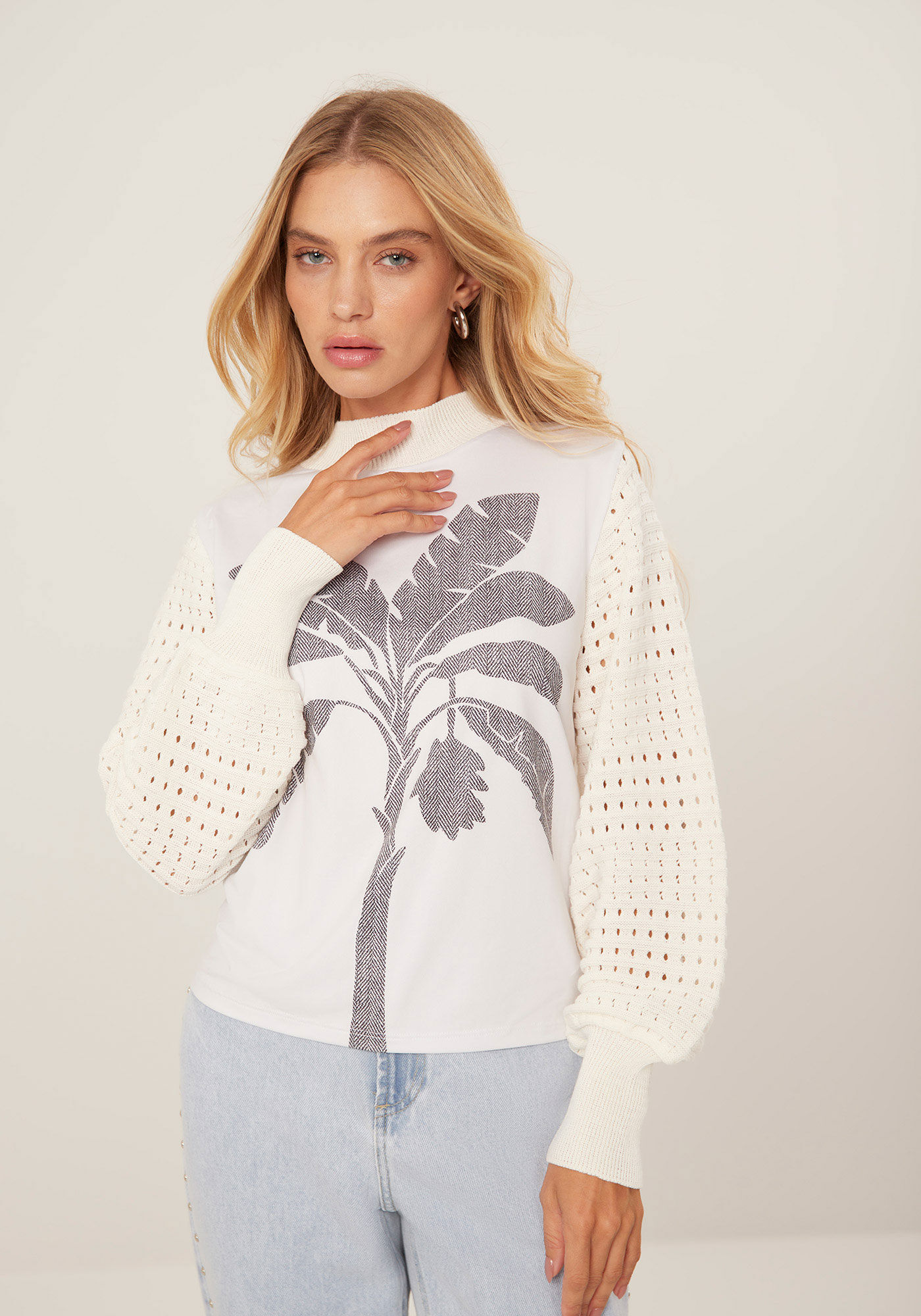 Blus&atilde;o Estampado em Tric&ocirc; com Mangas Bufantes, , large.