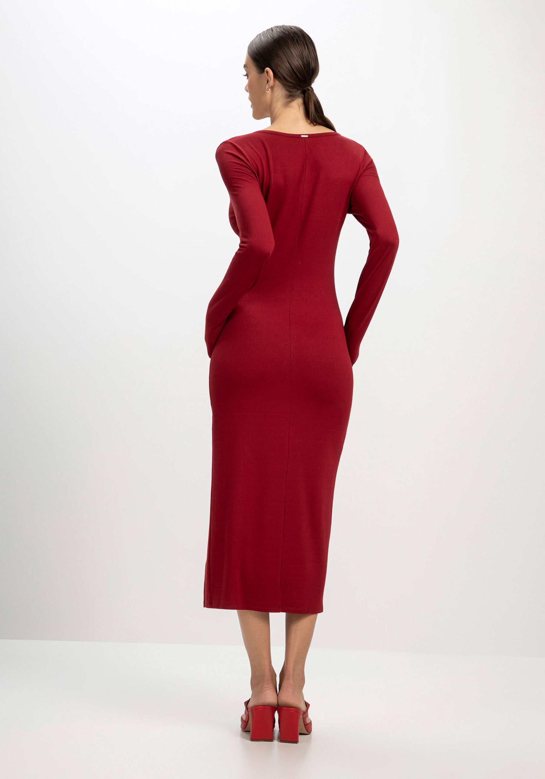 Vestido Midi Manga Longa com Decote Profundo, . Vestido Midi Manga Longa com Decote Profundo, , large.