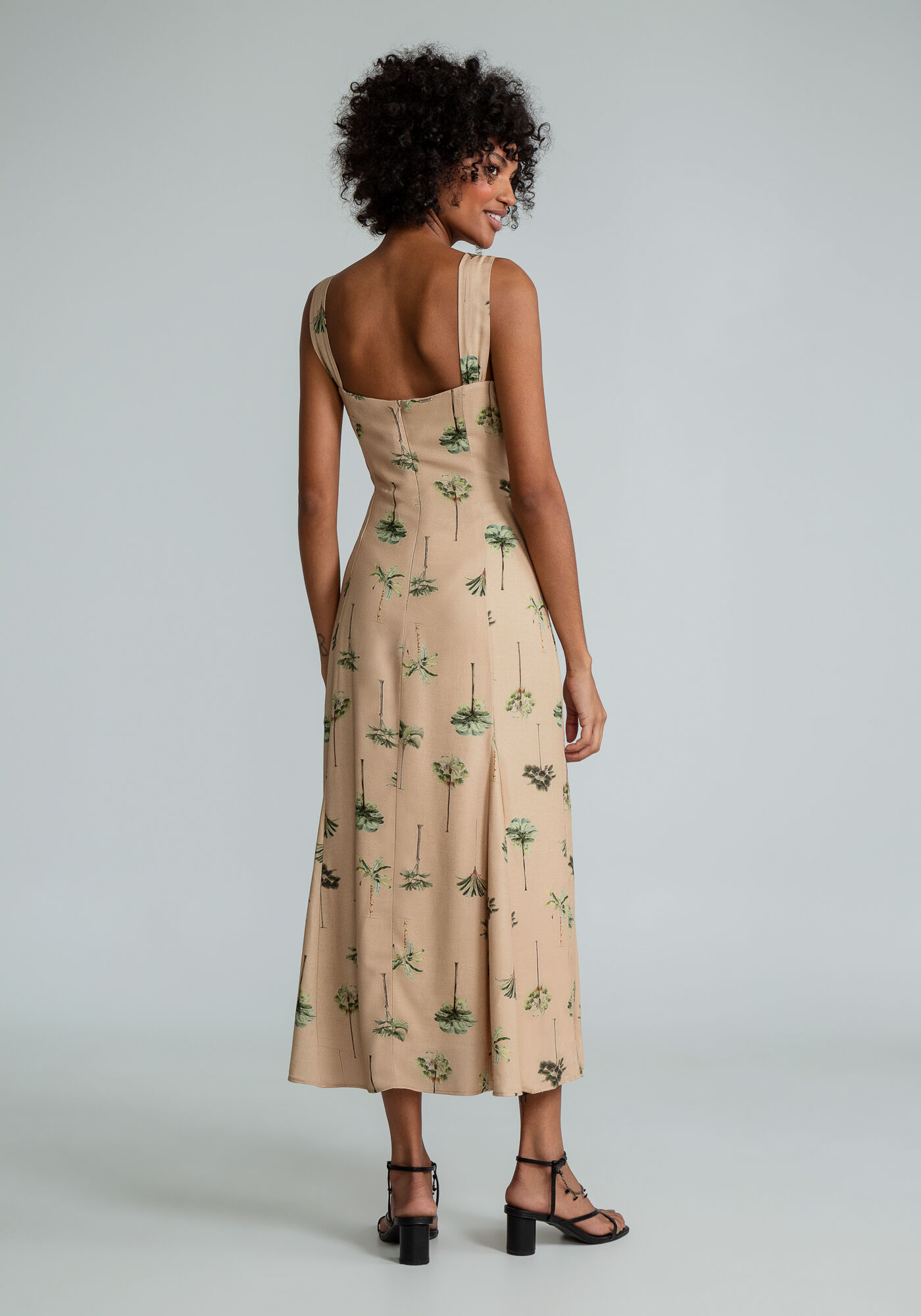 Vestido com Al&ccedil;as Longo Estampado, ARVOREDO, large.