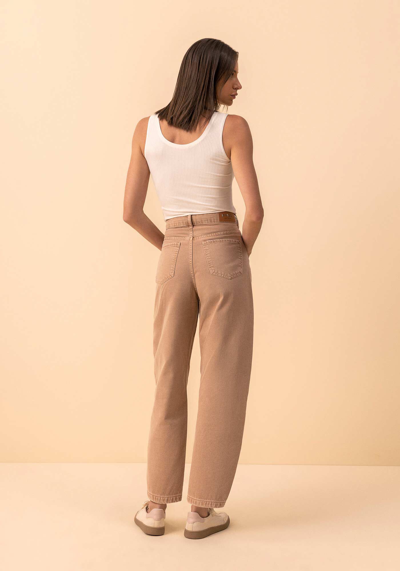 Cal&ccedil;a Barrel Em Sarja Com Cintura Alta E Bolsos, BEGE ZEFIRO, large.