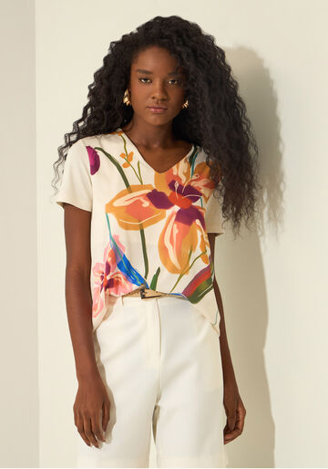 Blusa De Mangas Curtas Com Decote Em V E Frente Estampada, DELICADEZA BEGE. Blusa De Mangas Curtas Com Decote Em V E Frente Estampada, DELICADEZA BEGE, large.