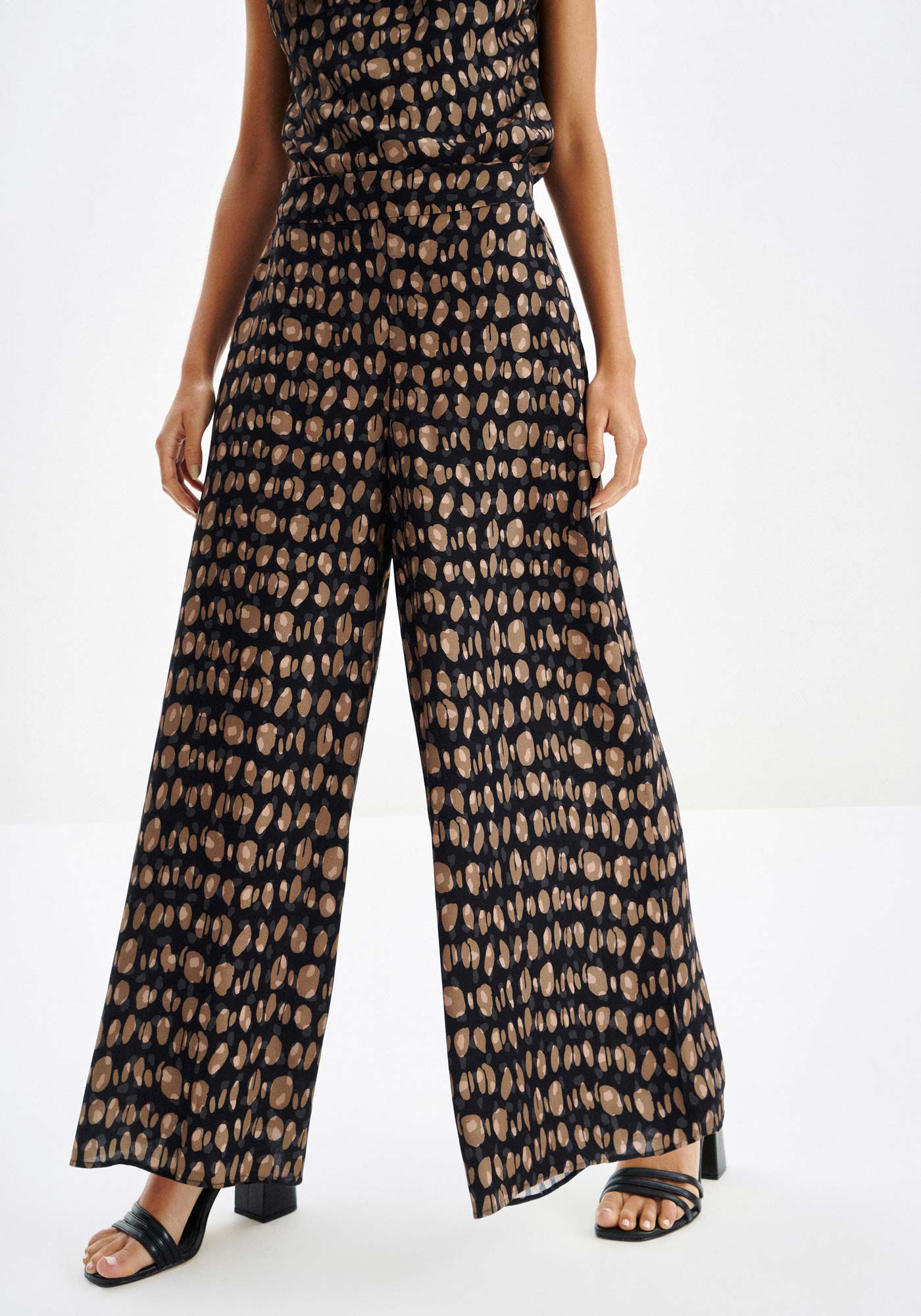 Cal&ccedil;a Pantalona em Viscose Estampada, , large.