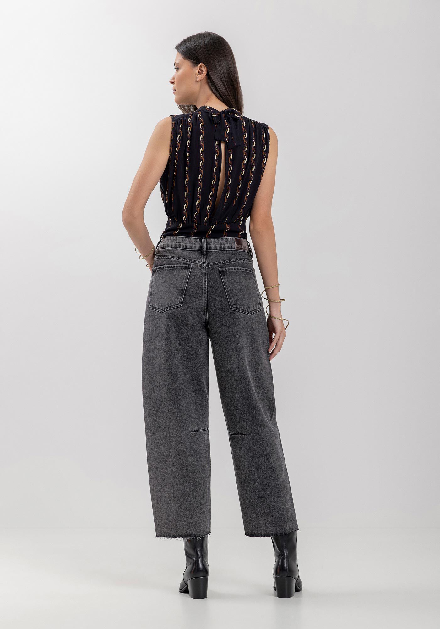 Cal&ccedil;a Jeans Barrel Cropped Com Cintura Alta E Passantes, , large.