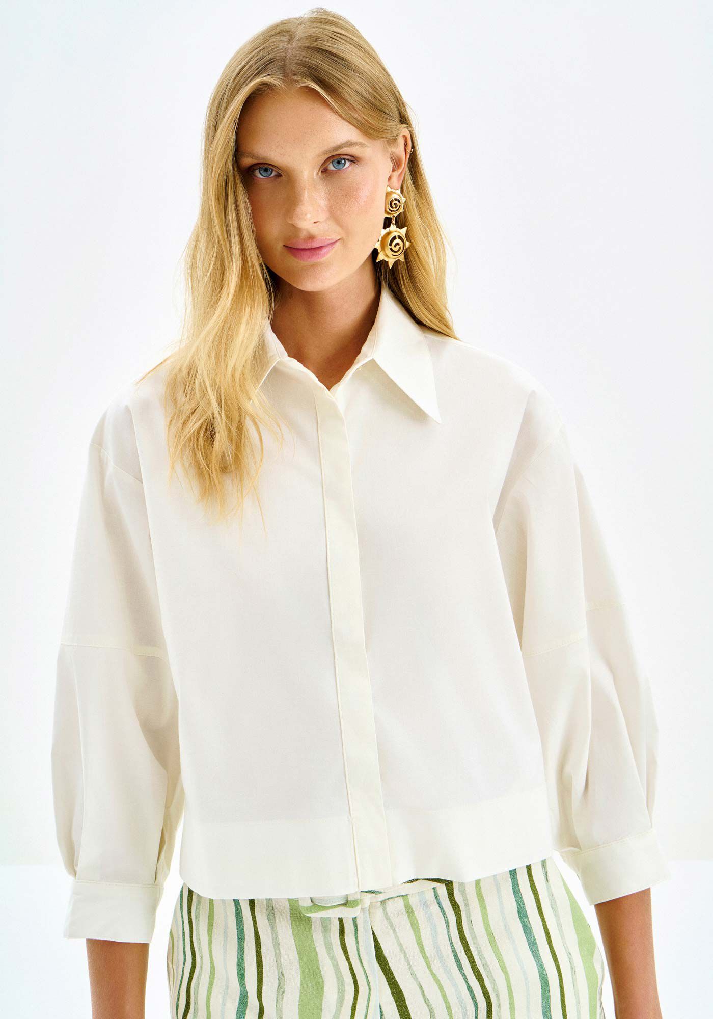 Camisa Curta com Manga 3/4 Bufante, , large.