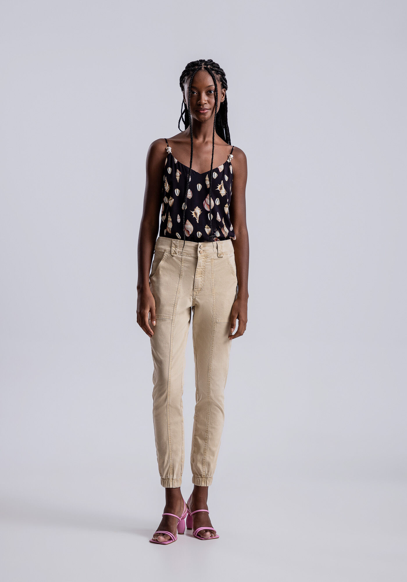 Blusa Estampada em Viscose com Detalhe Al&ccedil;as, , large.