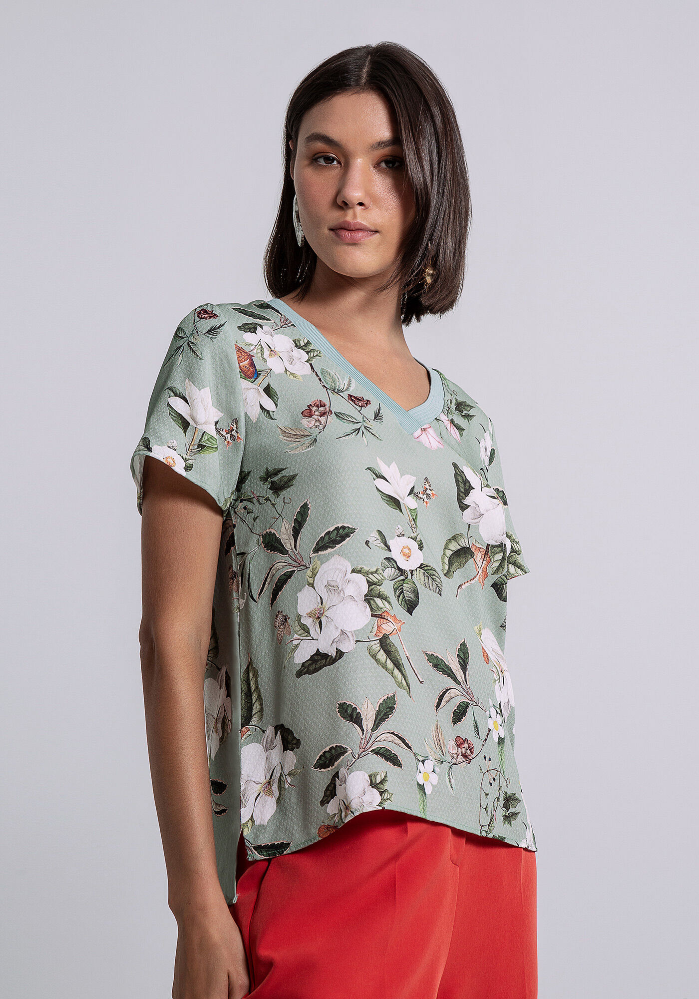 Blusa Decote V Retil&iacute;nea Estampa, , large.
