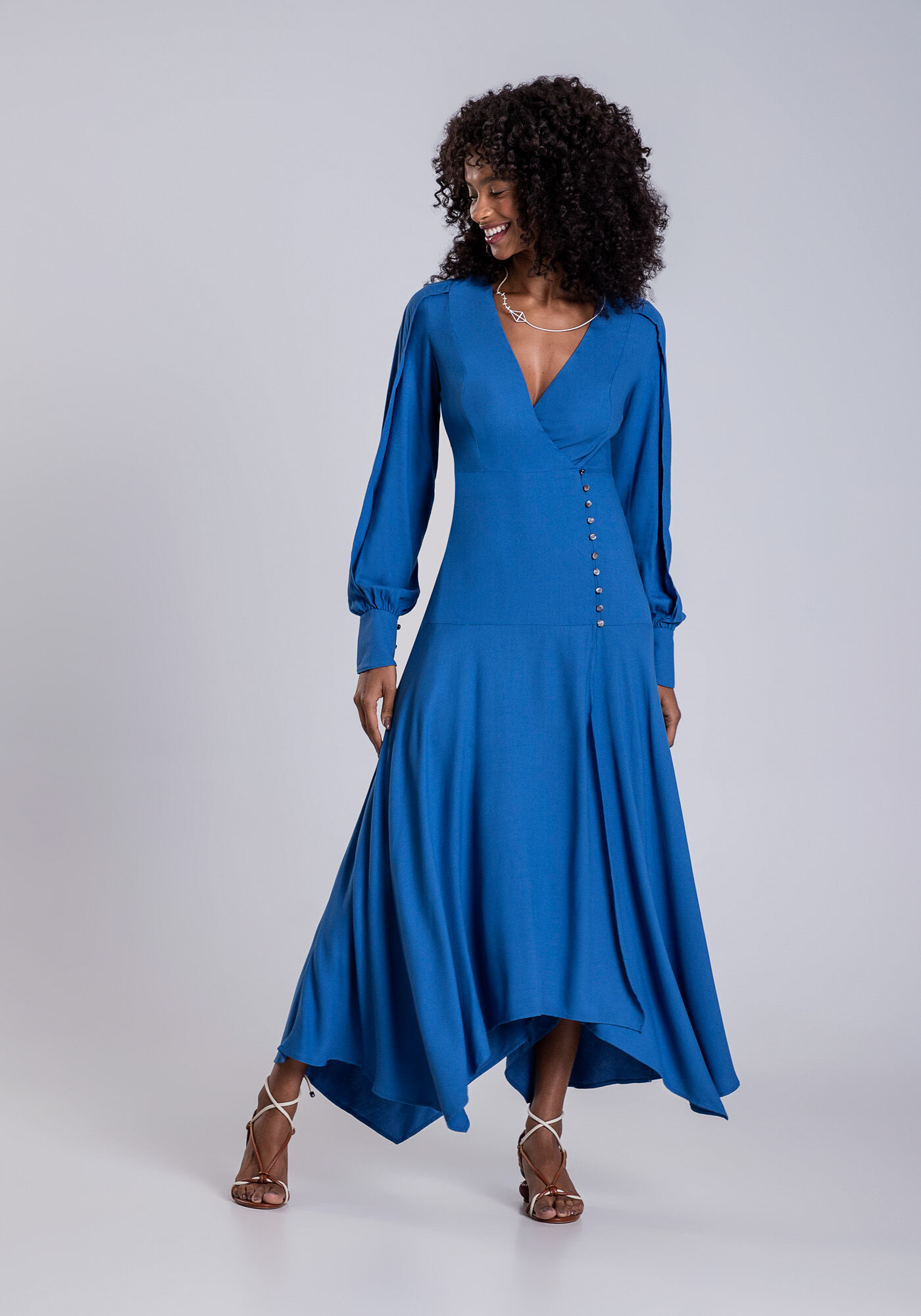 Vestido transpassado com botões store