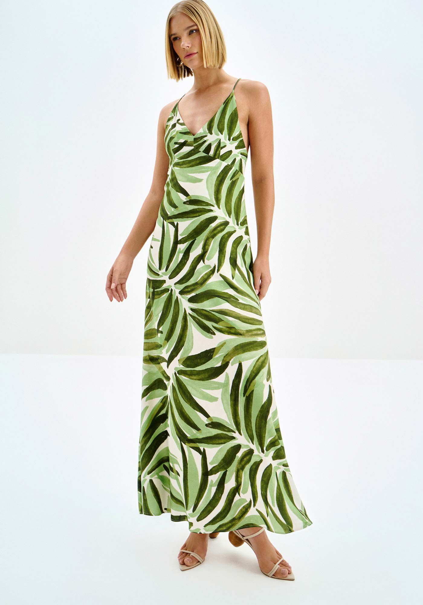 Vestido com Al&ccedil;as Longo em Viscose, , large.