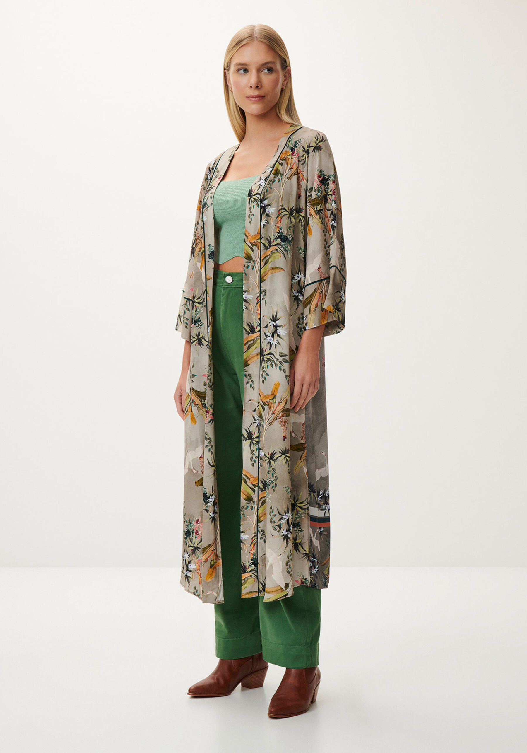 Kimono Alongado Estampado com Cinto, . Kimono Alongado Estampado com Cinto, , large.
