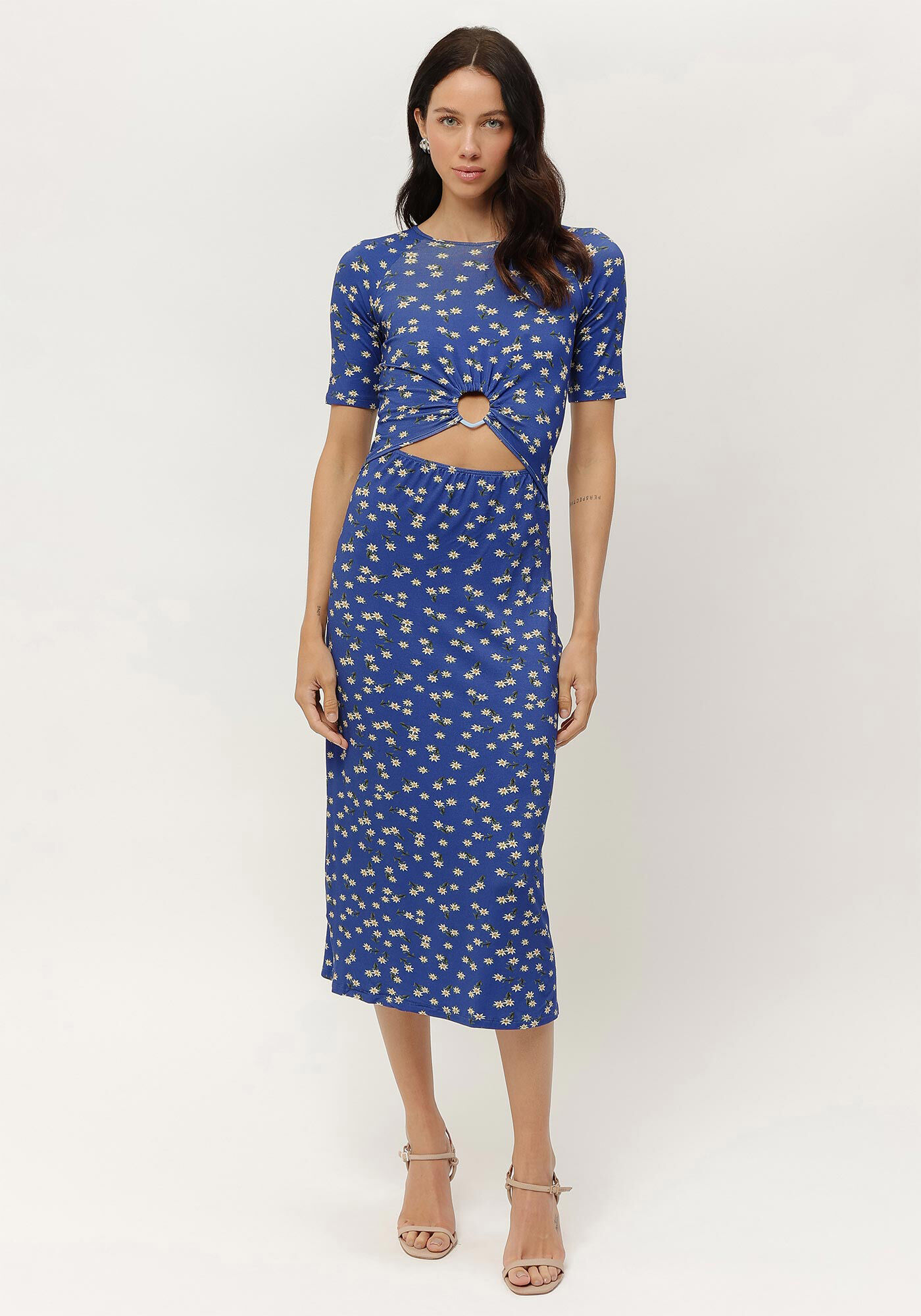 Vestido Midi Estampado com Cut e Detalhe Argola, , large.