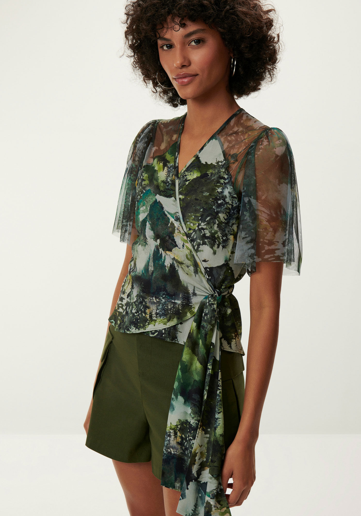 Blusa Transpassada Estampada com Mangas Tule, , large.