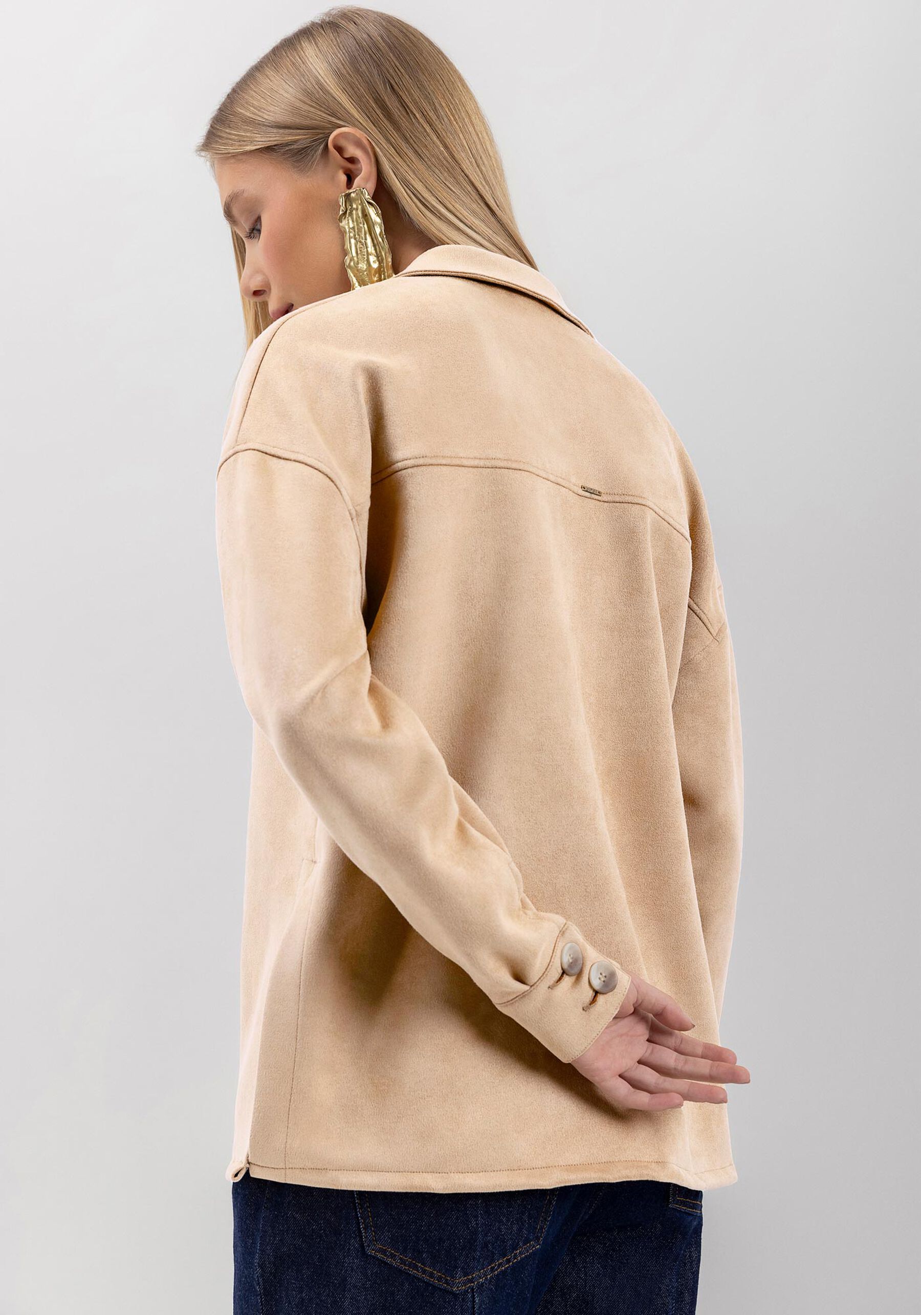 Casaco Boyfriend Em Malha Suede Com Botões Frontais, . Casaco Boyfriend Em Malha Suede Com Botões Frontais, , large.