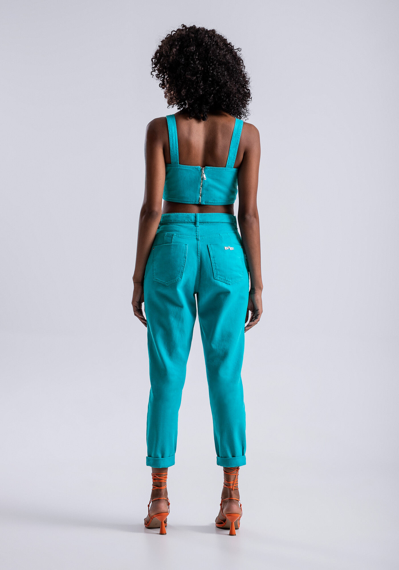 Blusa Sarja Cropped com Decote Reto, , large.