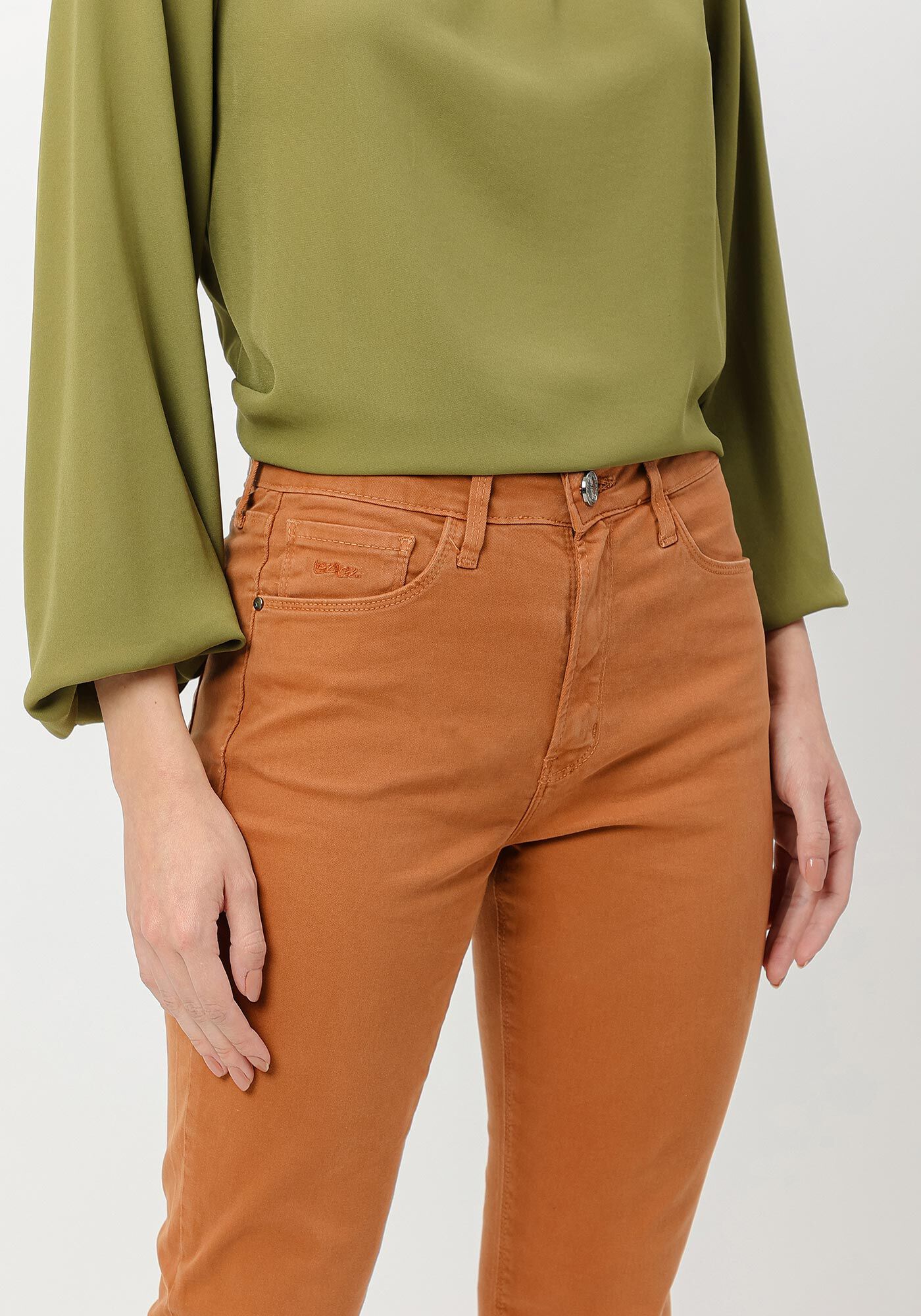 Cal&ccedil;a Sarja Flare Boot Cut com Cintura Alta, , large.