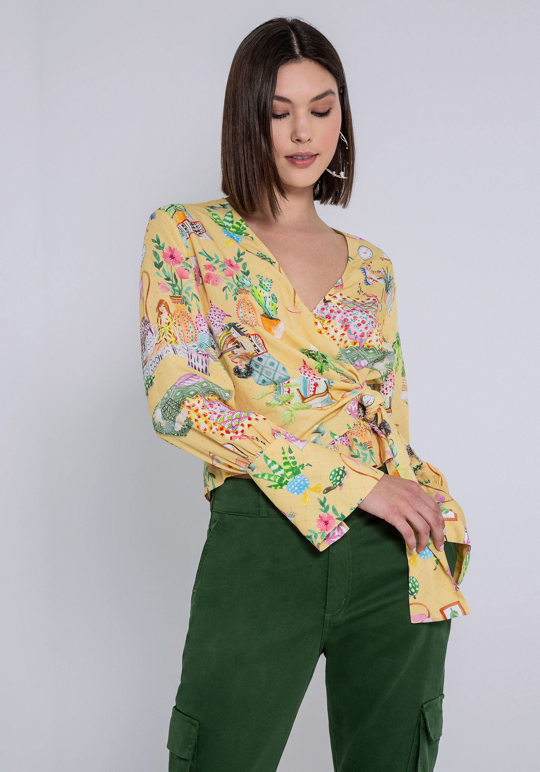 Blusa Manga Longa em Viscose Transpassada, . Blusa Manga Longa em Viscose Transpassada, , large.