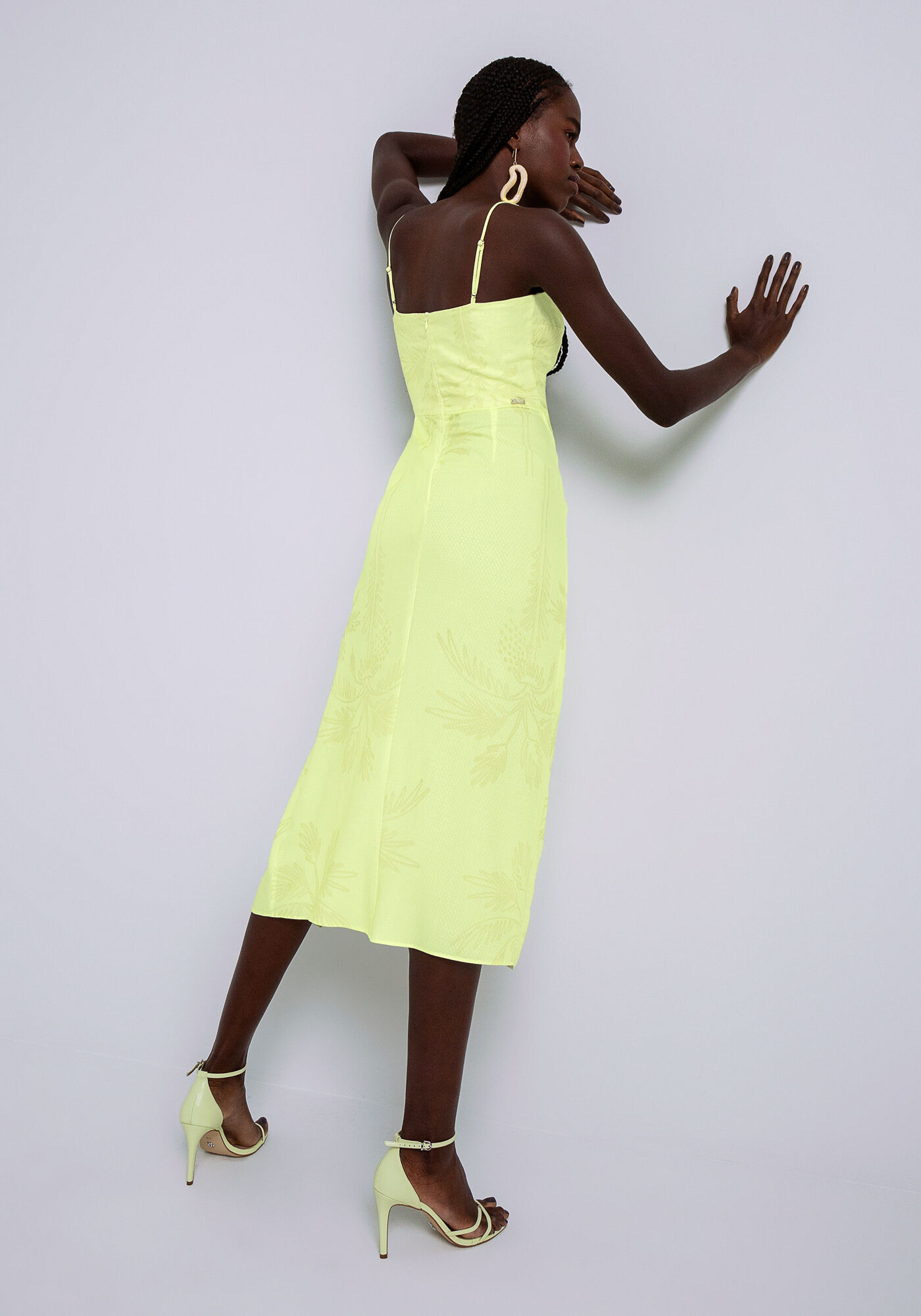 Vestido Midi em Viscose com Sobreposi&ccedil;&atilde;o, DENDE, large.