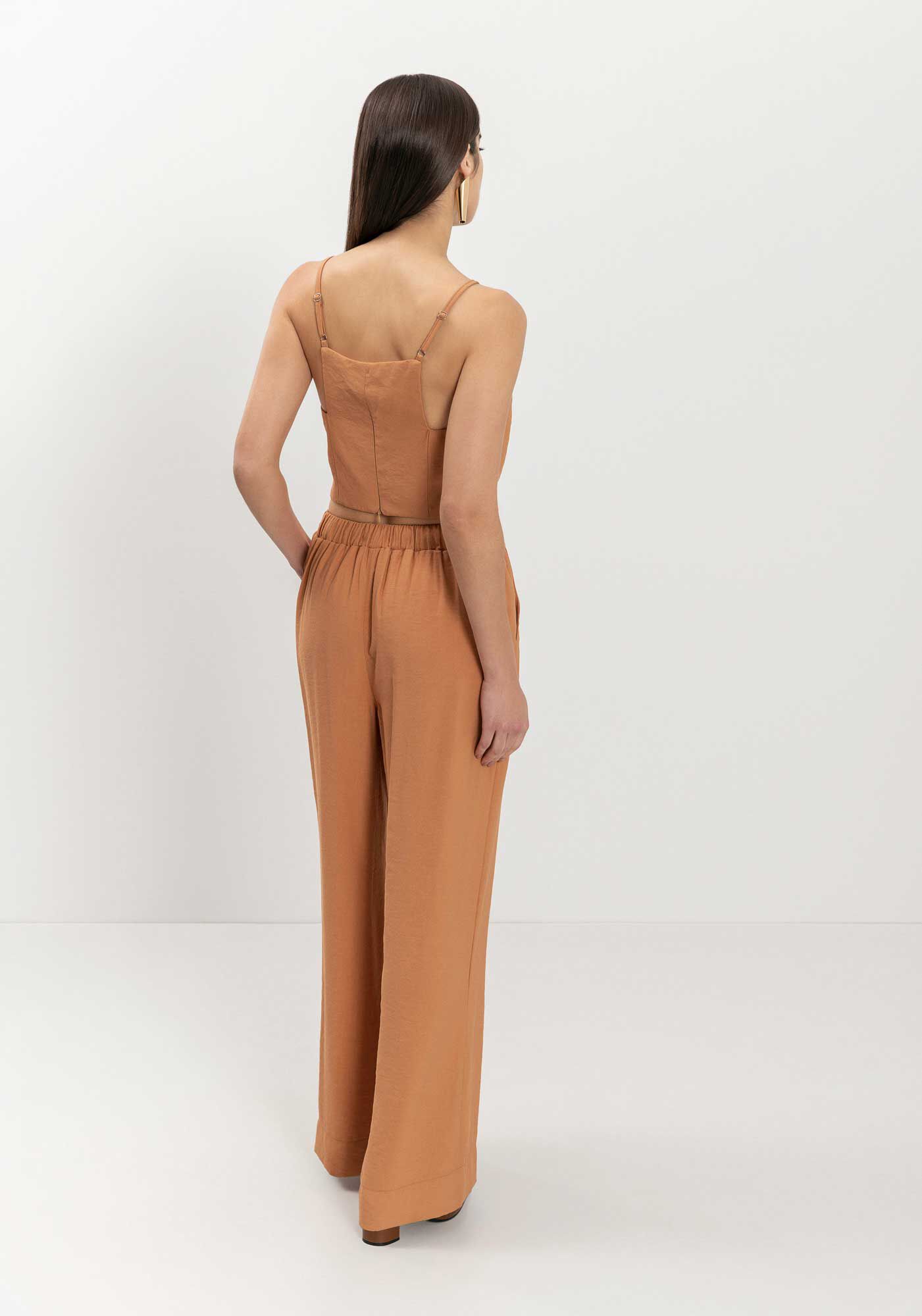 Cal&ccedil;a Reta De Cintura M&eacute;dia Com El&aacute;stico Posterior, , large.