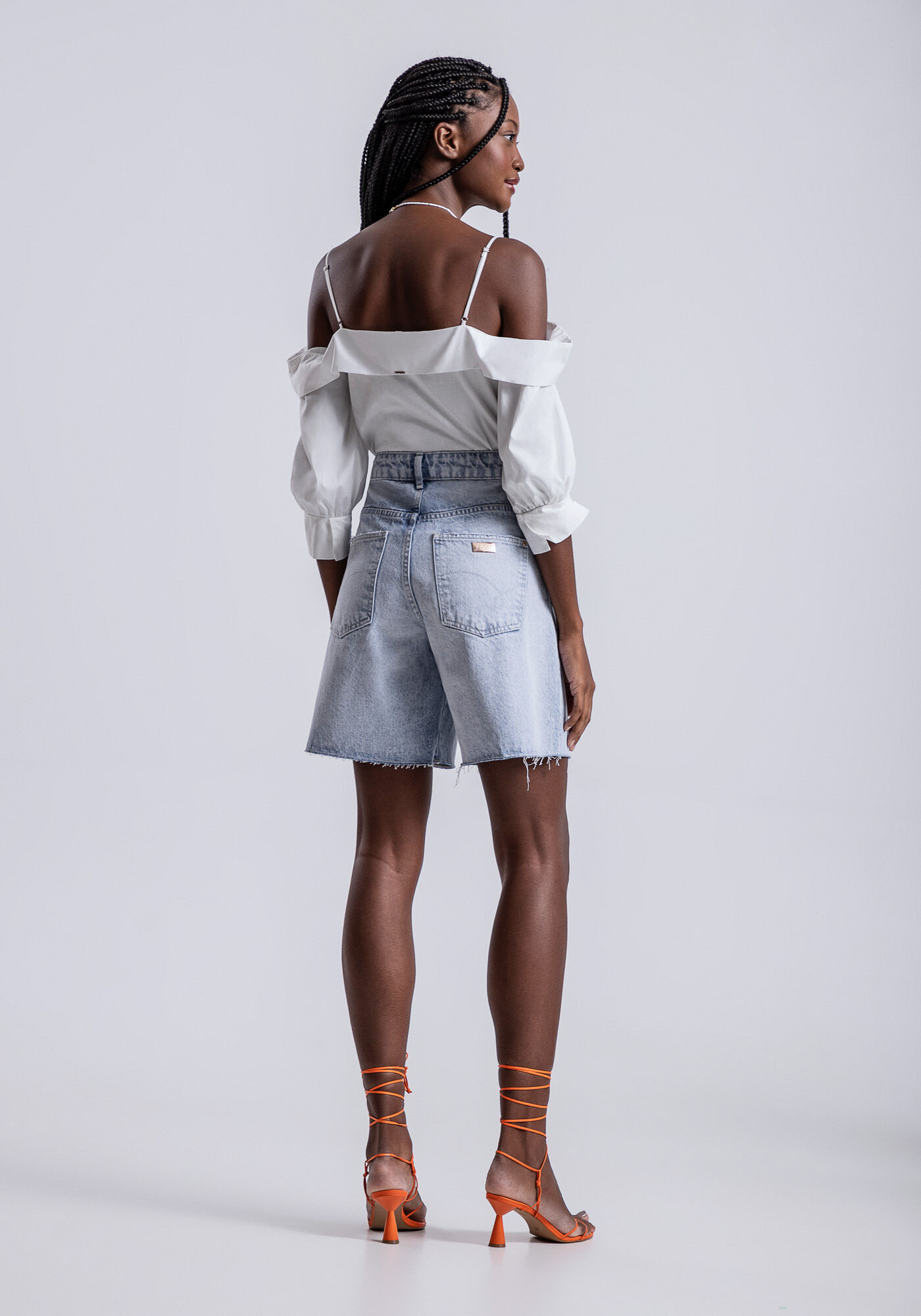 Bermuda Jeans Boyfriend Venice com Bordado, , large.