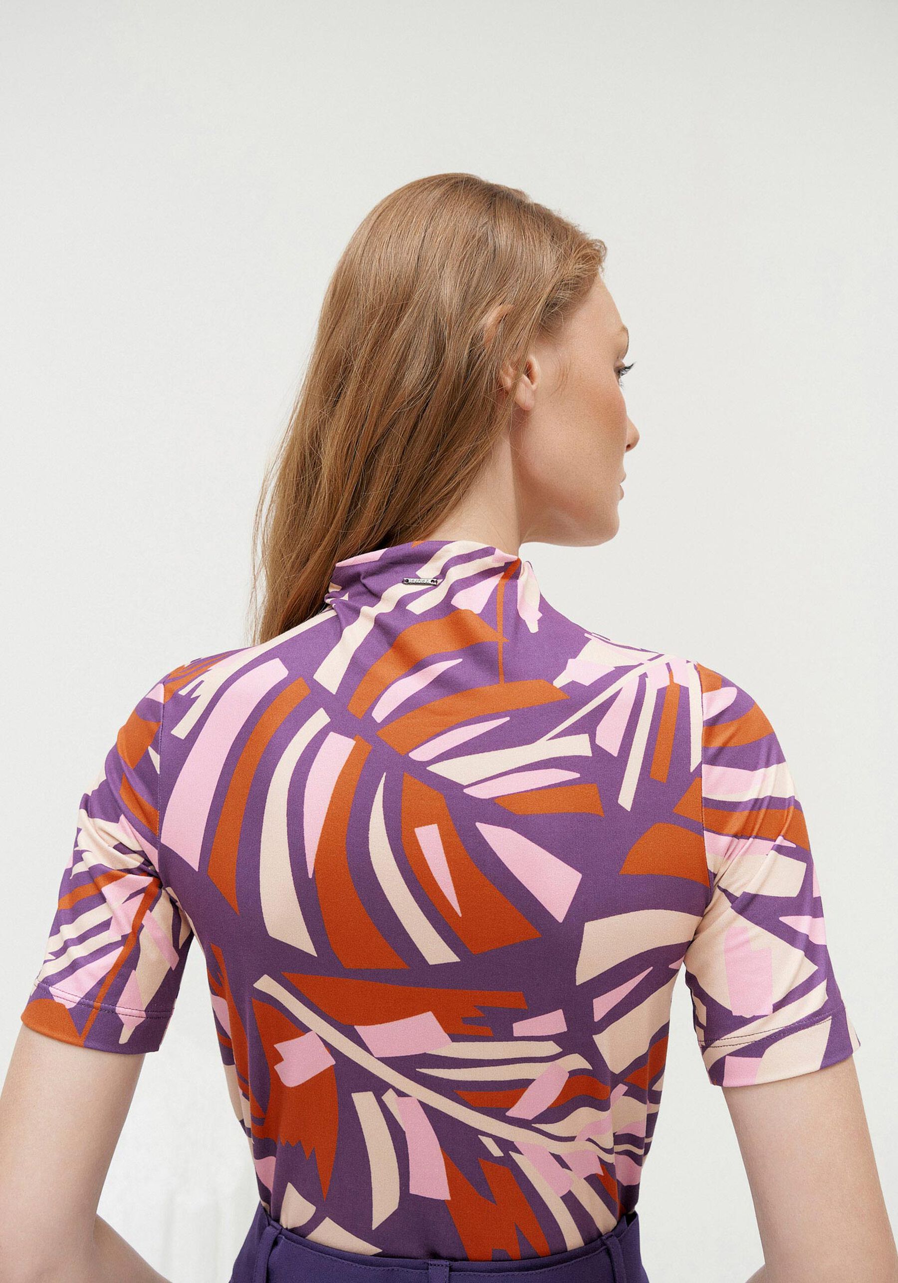 Blusa Gola Alta em Malha Aveludada Estampada, . Blusa Gola Alta em Malha Aveludada Estampada, , large.