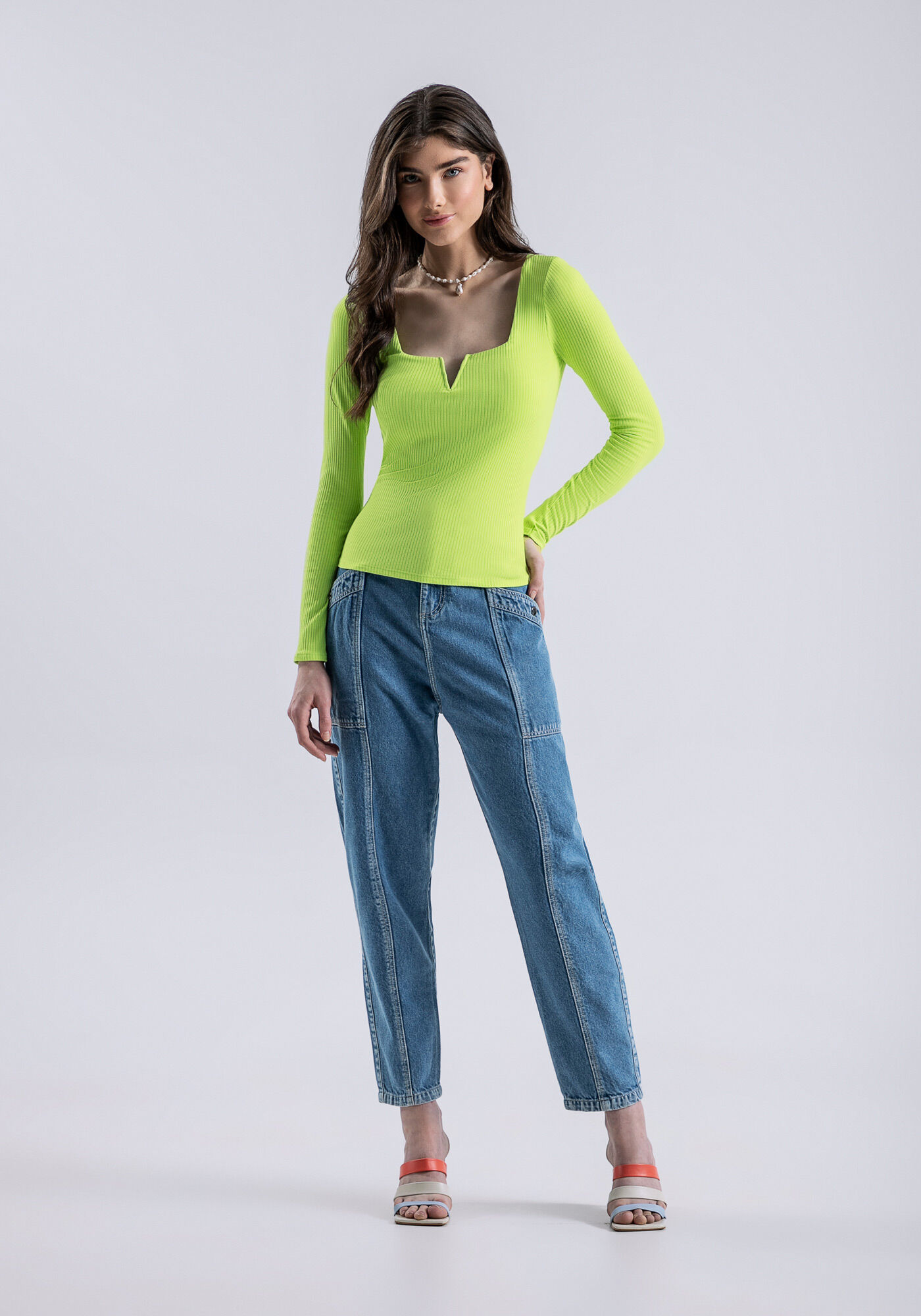 Blusa Manga Longa Canelada com Recorte V, , large.