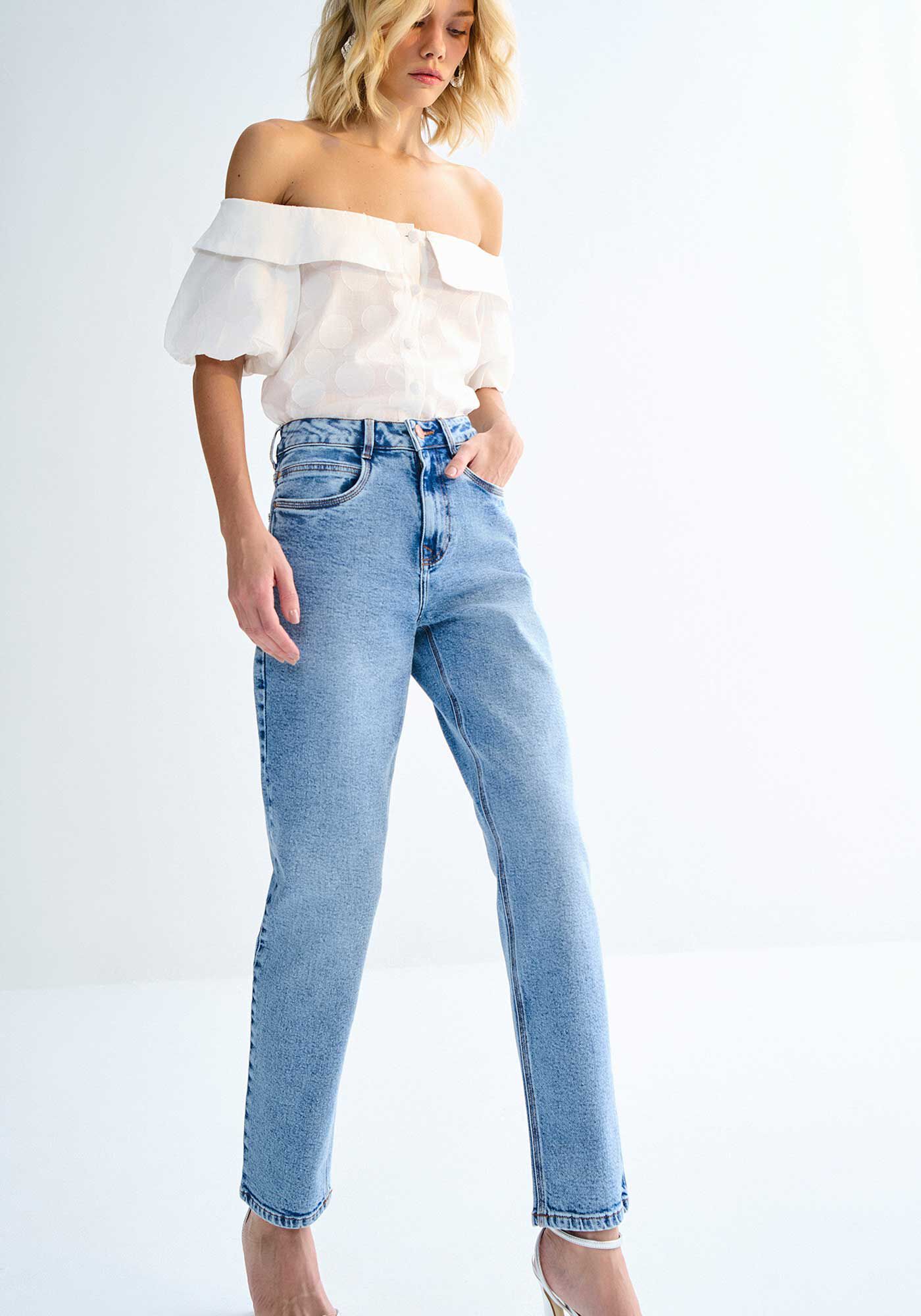 Cal&ccedil;a Jeans Mom Cintura Alta Estonada com Elasticidade, , large.