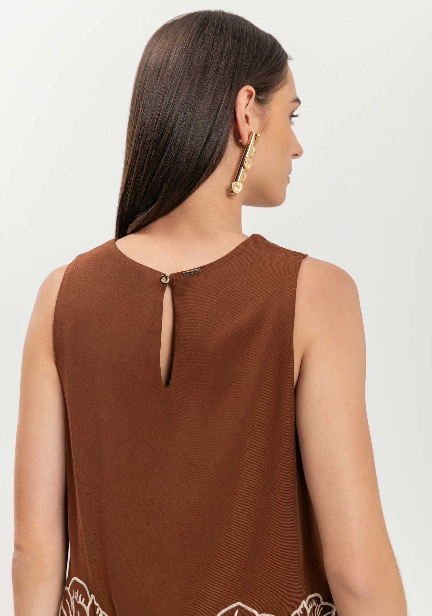 Blusa Curta Com Barra Bordada Em Viscose, , large.