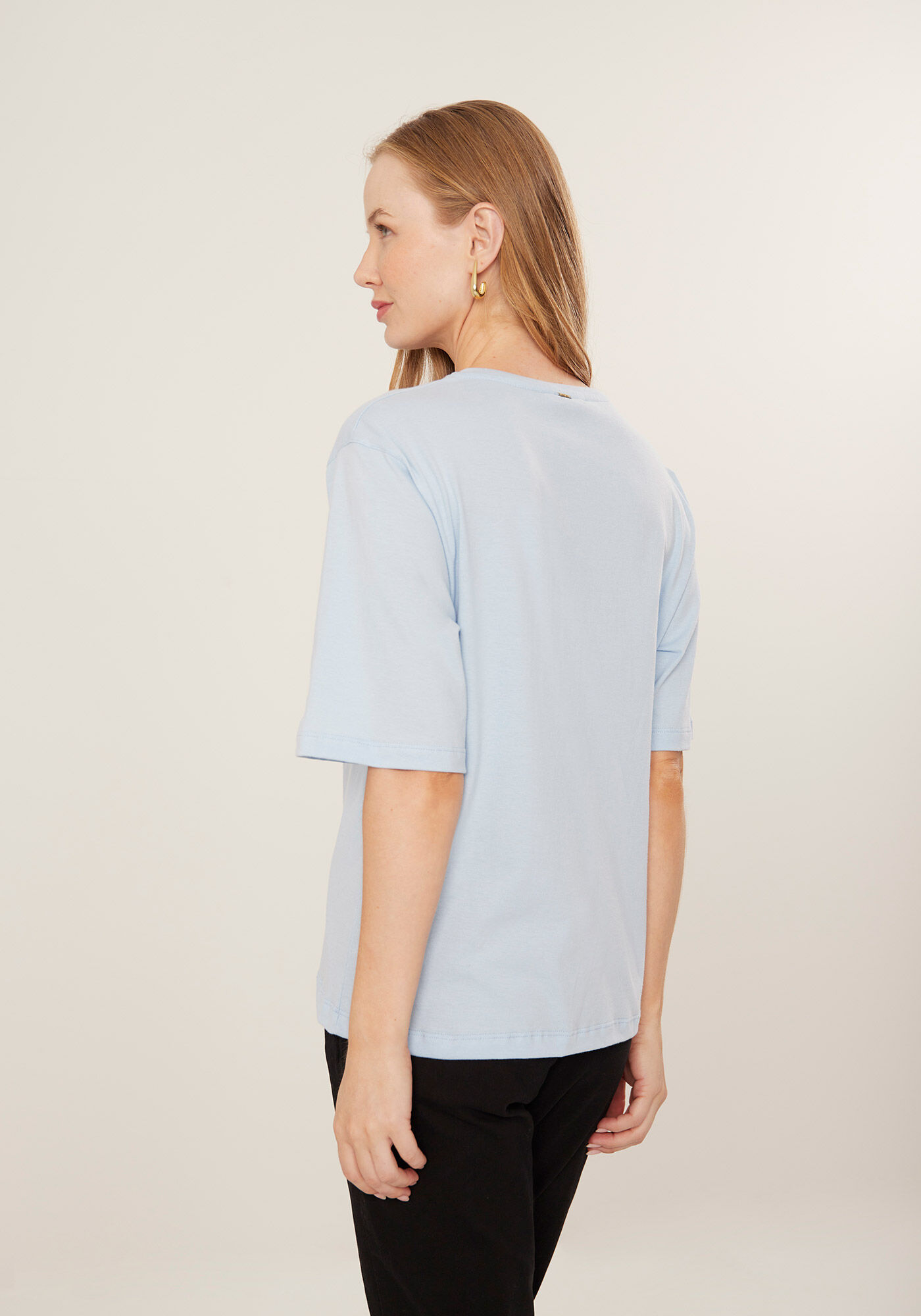 Blusa Em Algod&atilde;o Com Mangas M&eacute;dias E Argola Frontal, , large.