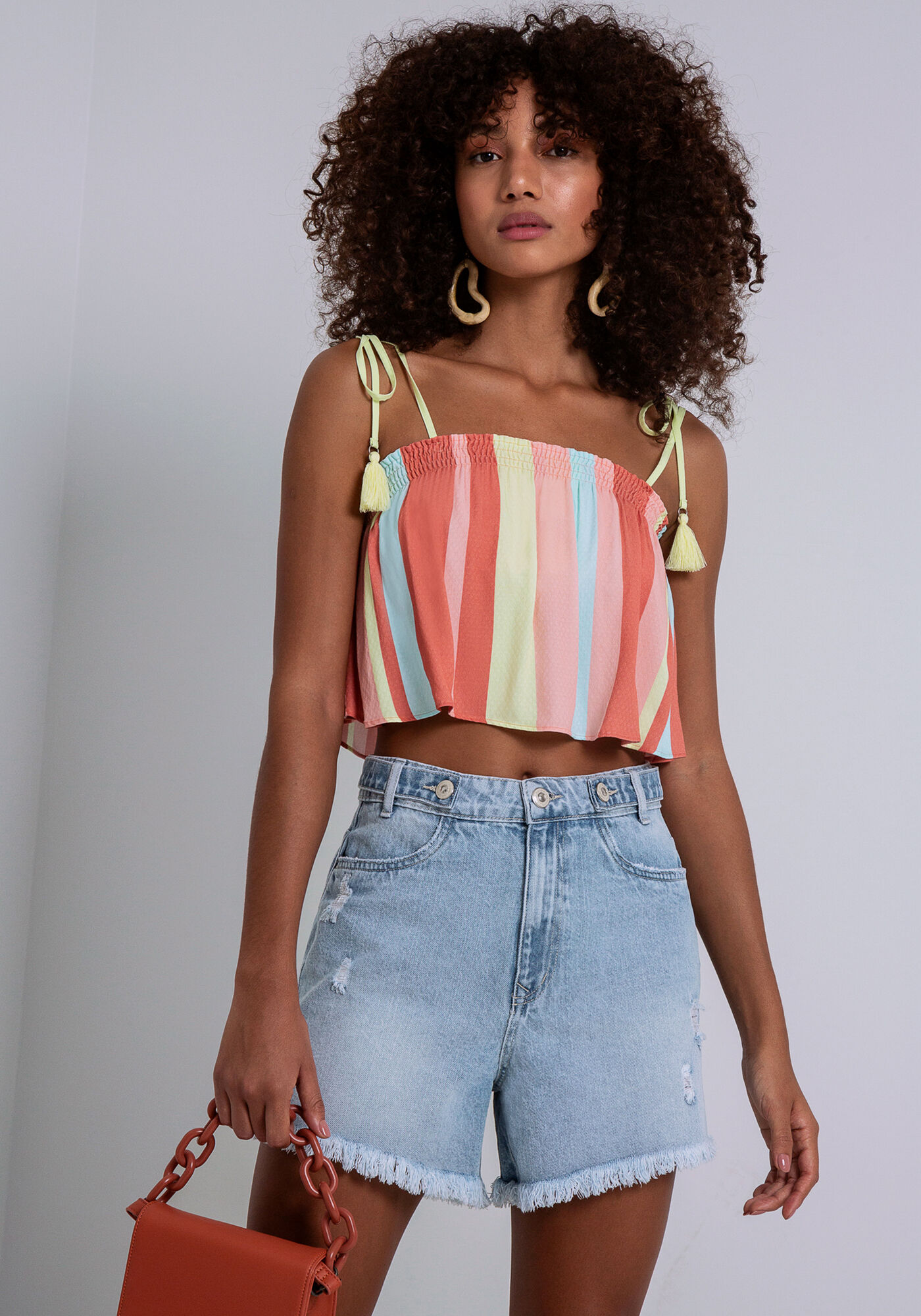 Blusa com Al&ccedil;as Viscose Cropped, LADEIRA, large.