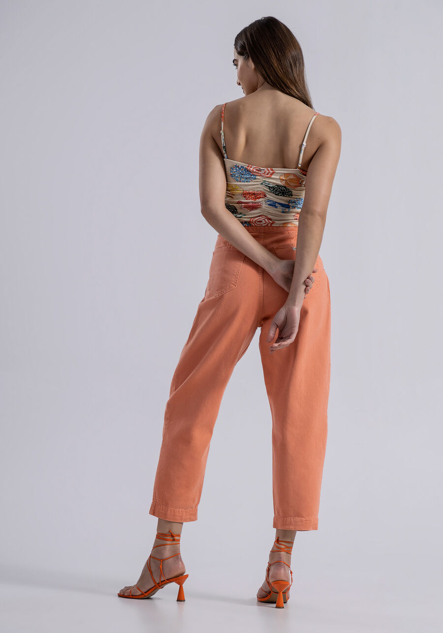 Blusa Cropped em Malha Vicenza Franzida, BRONZEADO. Blusa Cropped em Malha Vicenza Franzida, BRONZEADO, large.