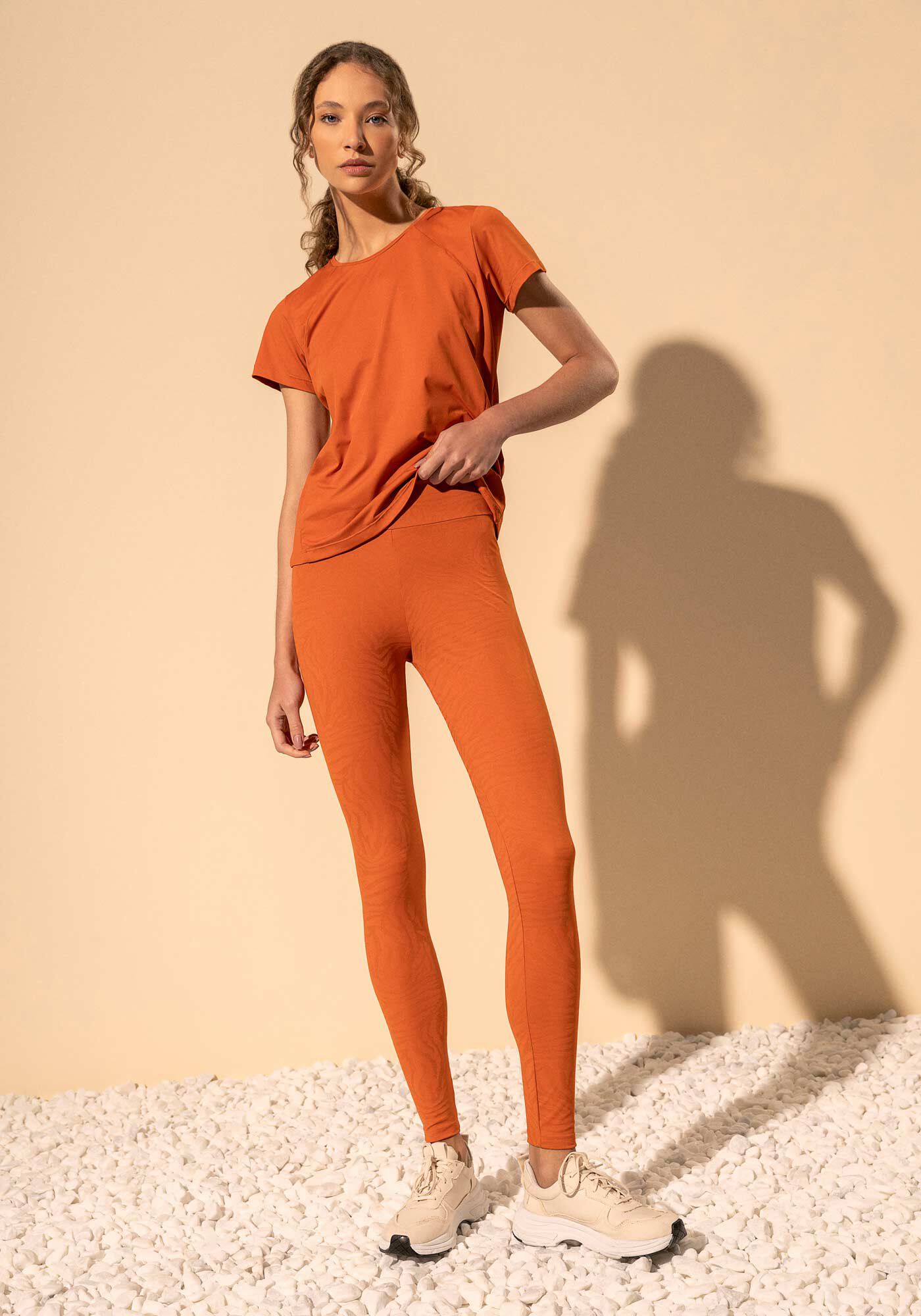 Cal&ccedil;a Legging Estampada Com Cintura Alta E Prote&ccedil;&atilde;o UV Move, MARROM TERRACOTA, large.