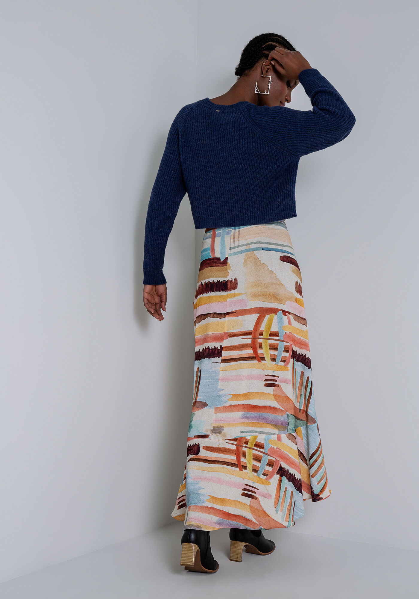 Saia Midi em Viscose Transpassada, VOO, large.