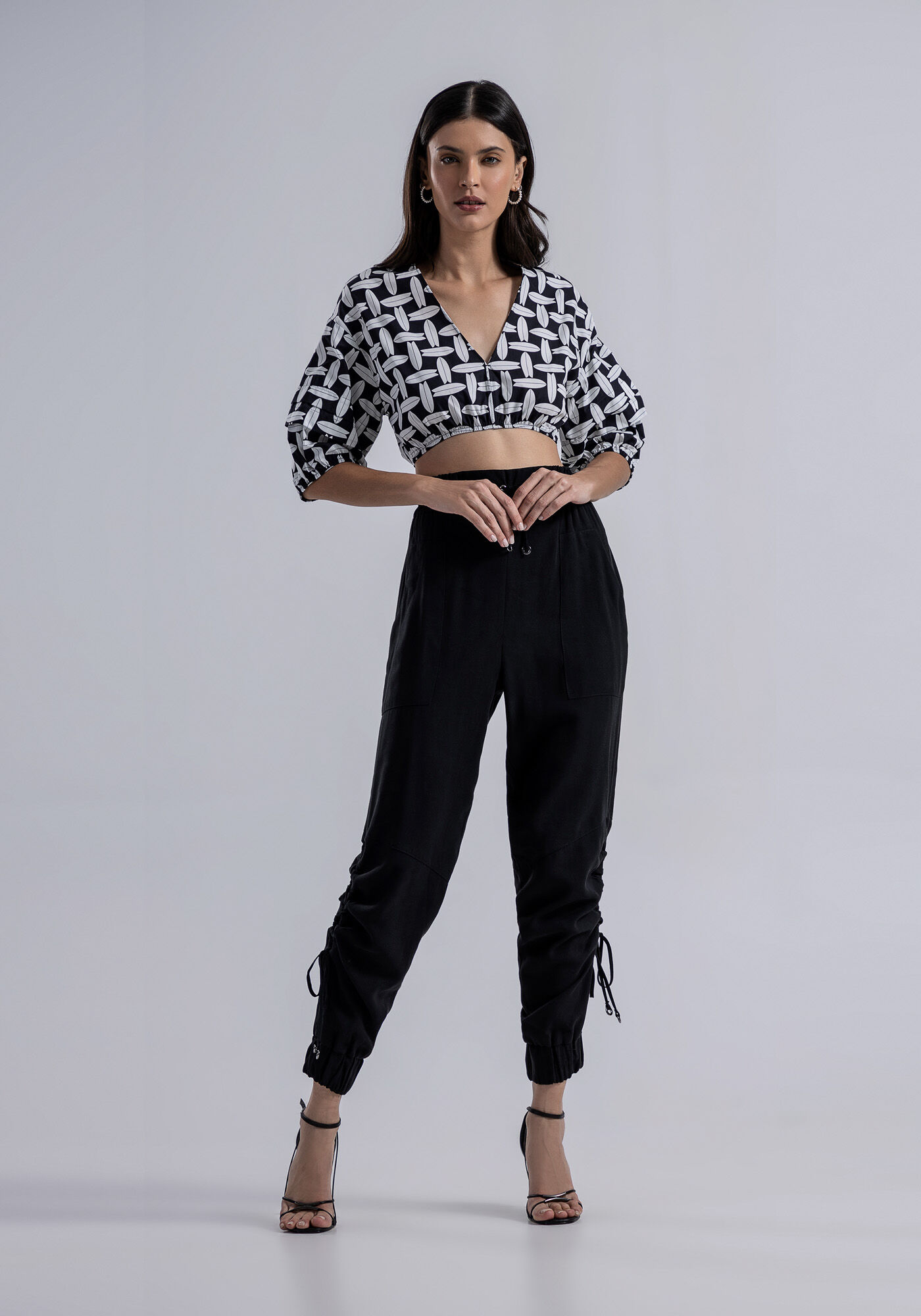 Blusa Cropped com Manga Bufante Pregas, , large.