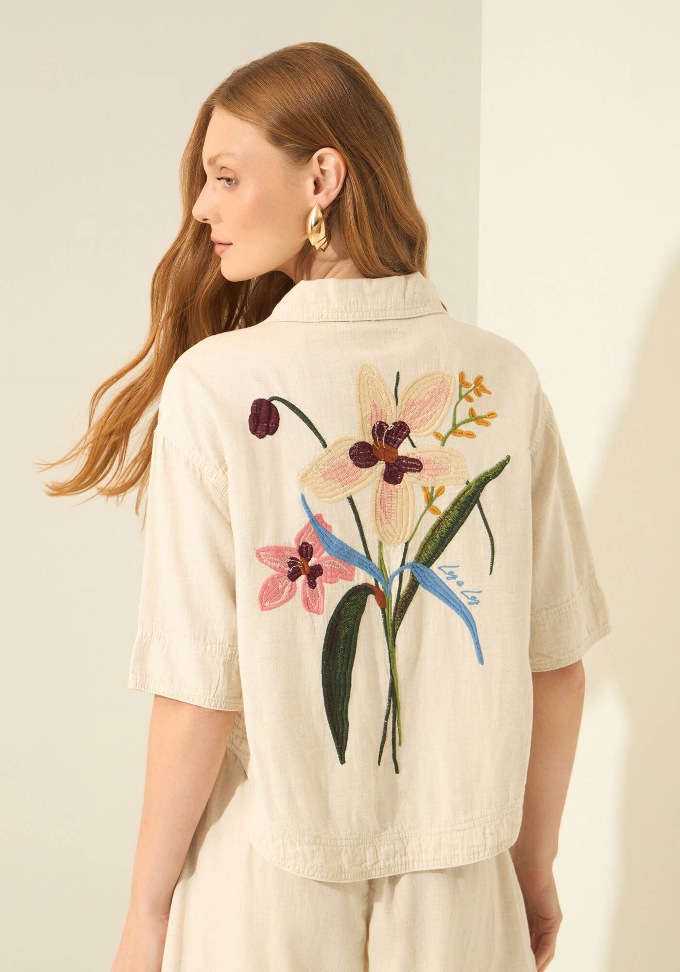 Camisa Cropped De Mangas Curtas Com Bordado Em Sarja E Linho, NATURAL, large.