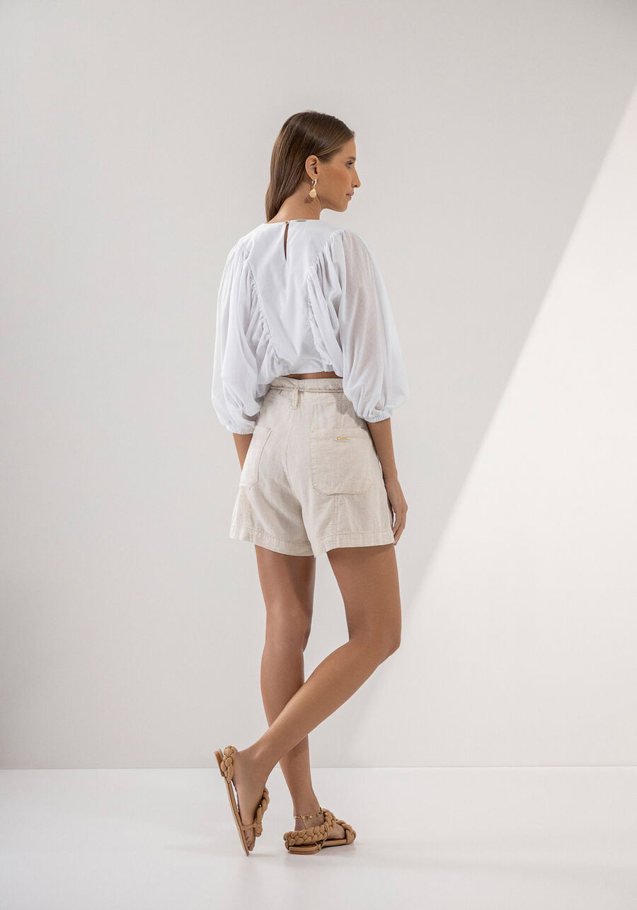Shorts Cintura Alta Sustentável com Cinto Cordão, BRANCO OFF WHITE. Shorts Cintura Alta Sustentável com Cinto Cordão, BRANCO OFF WHITE, large.